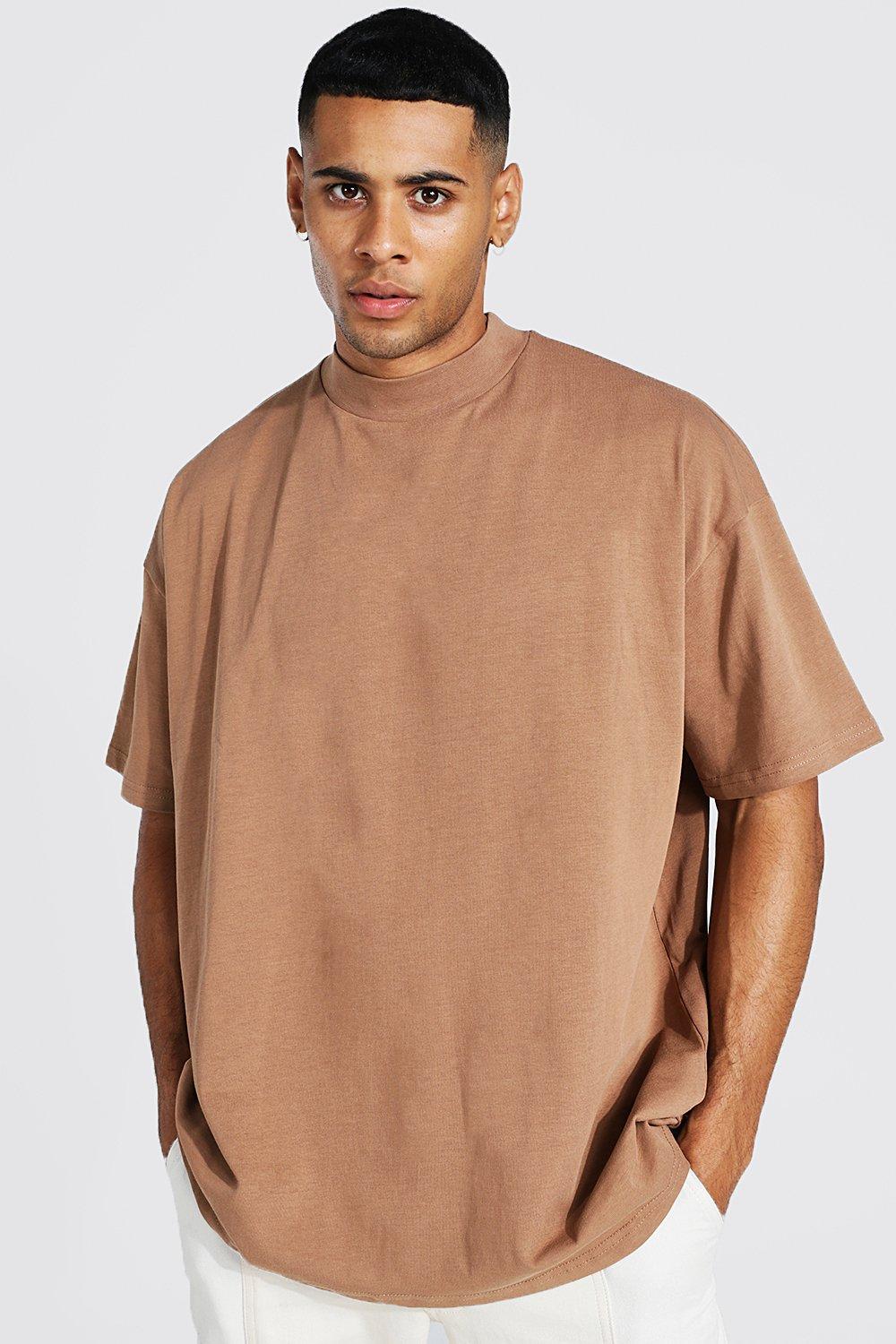 boohooMAN Men's Oversized Extended Neck Graphic T-Shirt