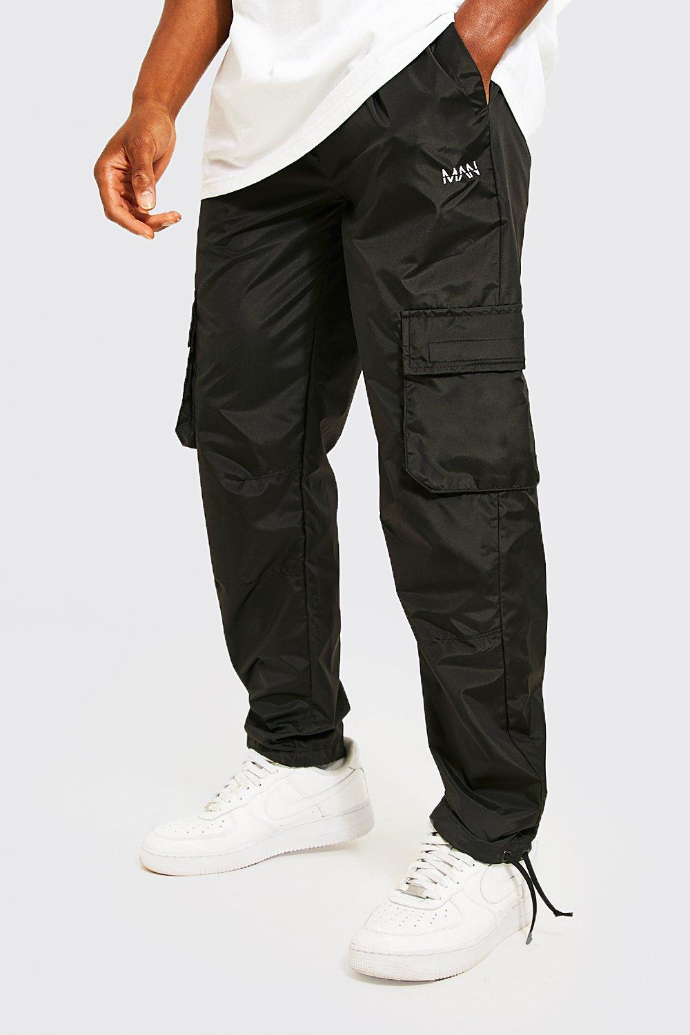 Altaar een miljoen eenvoudig Man Straight Leg Toggle Hem Cargo Pants | boohooMAN USA