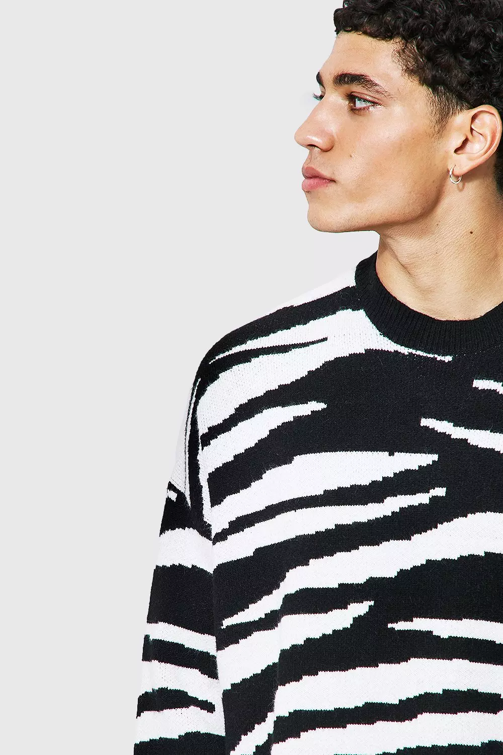 Black Oversized Brushed Knit Zebra Crew Neck Sweater alternative image