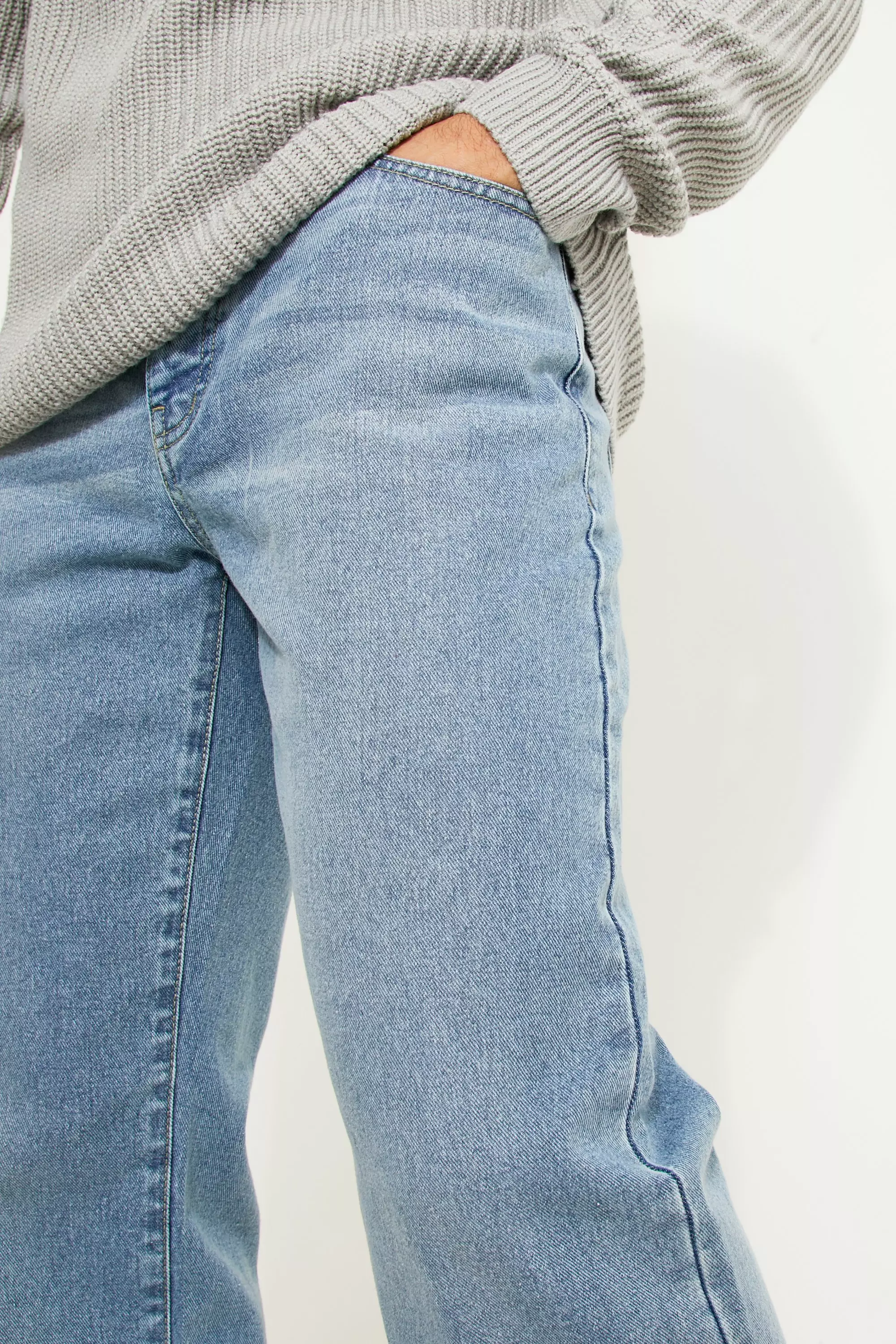 Light blue Relaxed Fit Rigid Flared Jeans alternative image