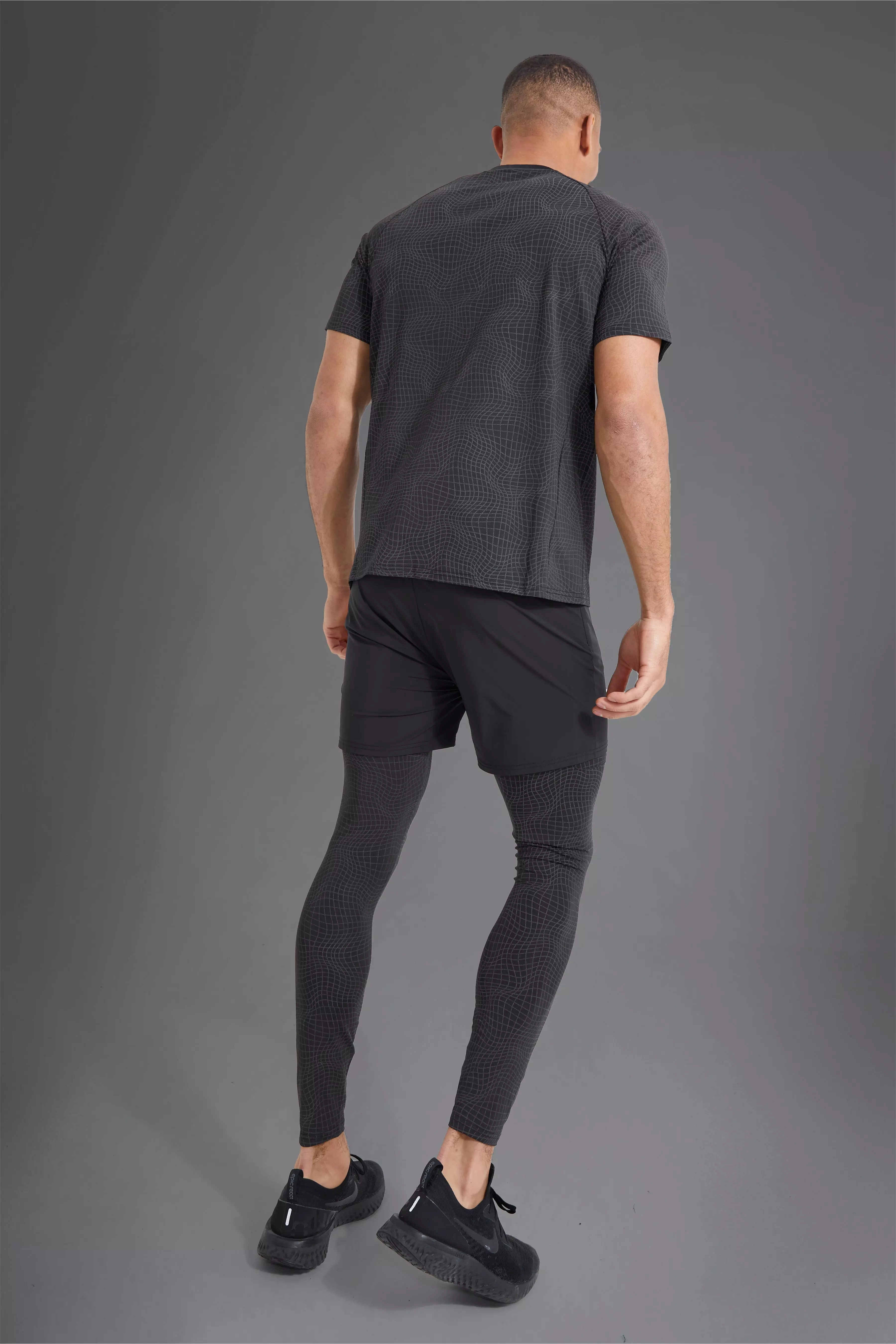 Black Active Gym Reflective 2-In-1 Short Leggings alternative image