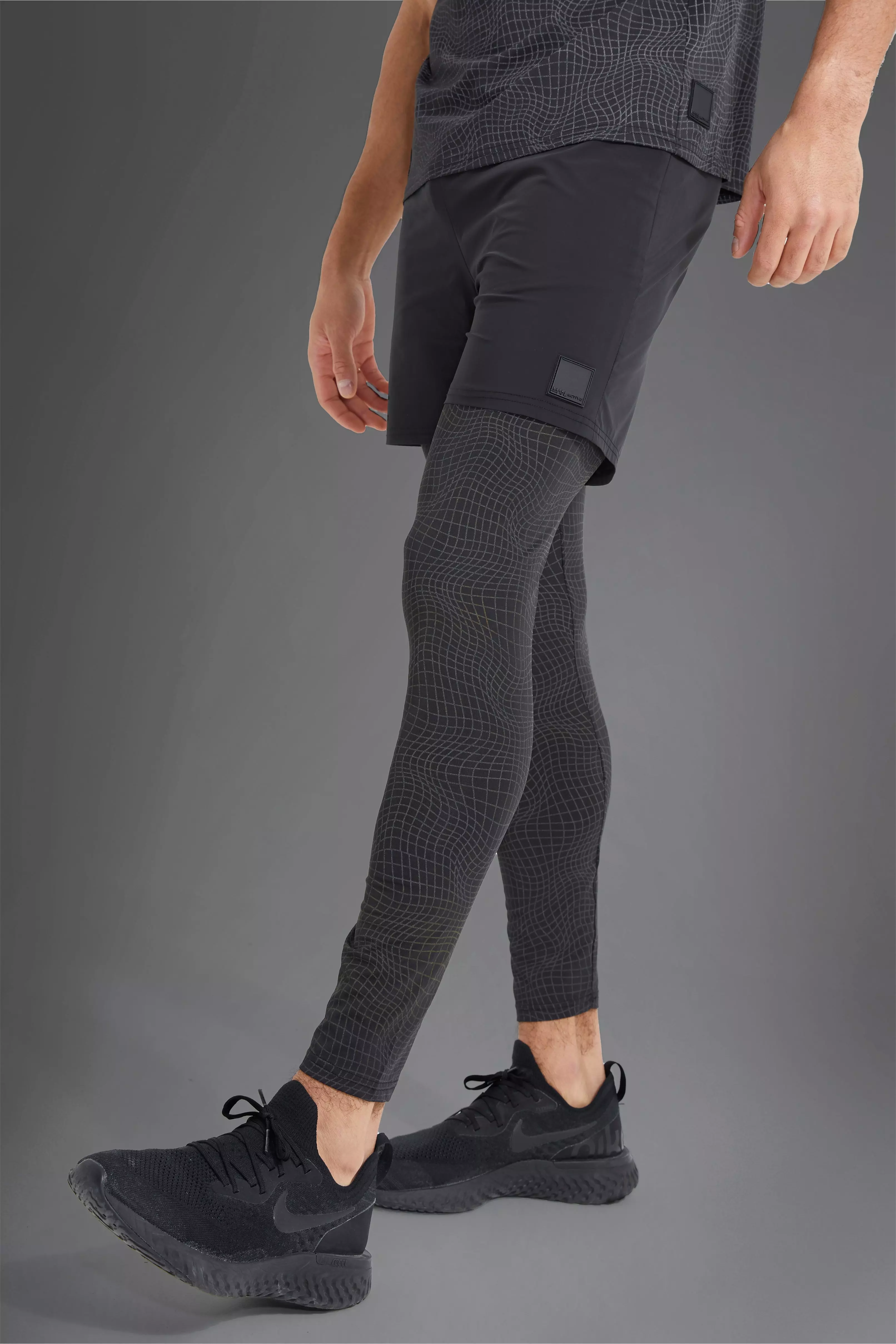 Black Active Gym Reflective 2-In-1 Short Leggings alternative image