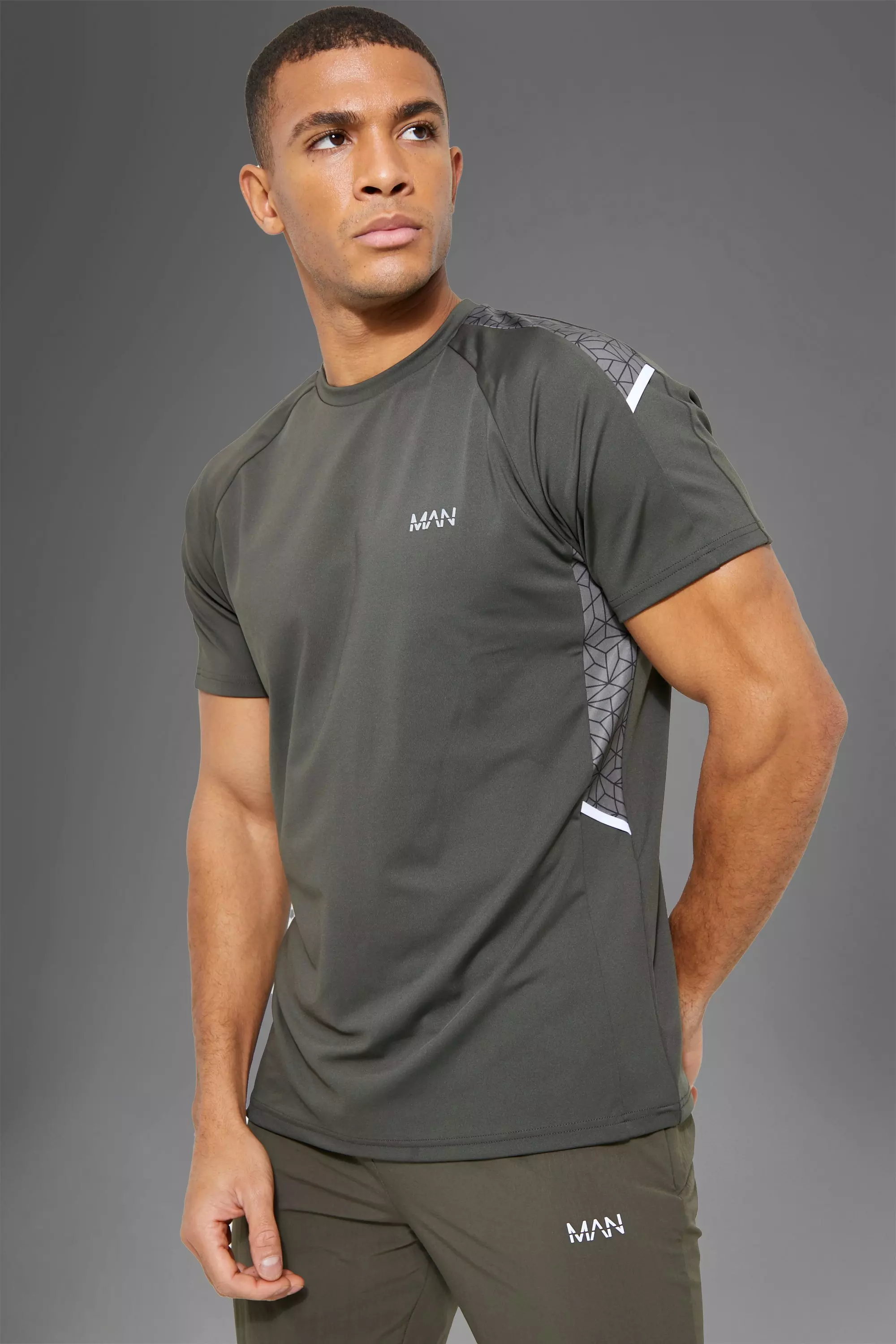 Man Active Gym Panel Detail Regular Fit T-Shirt Khaki