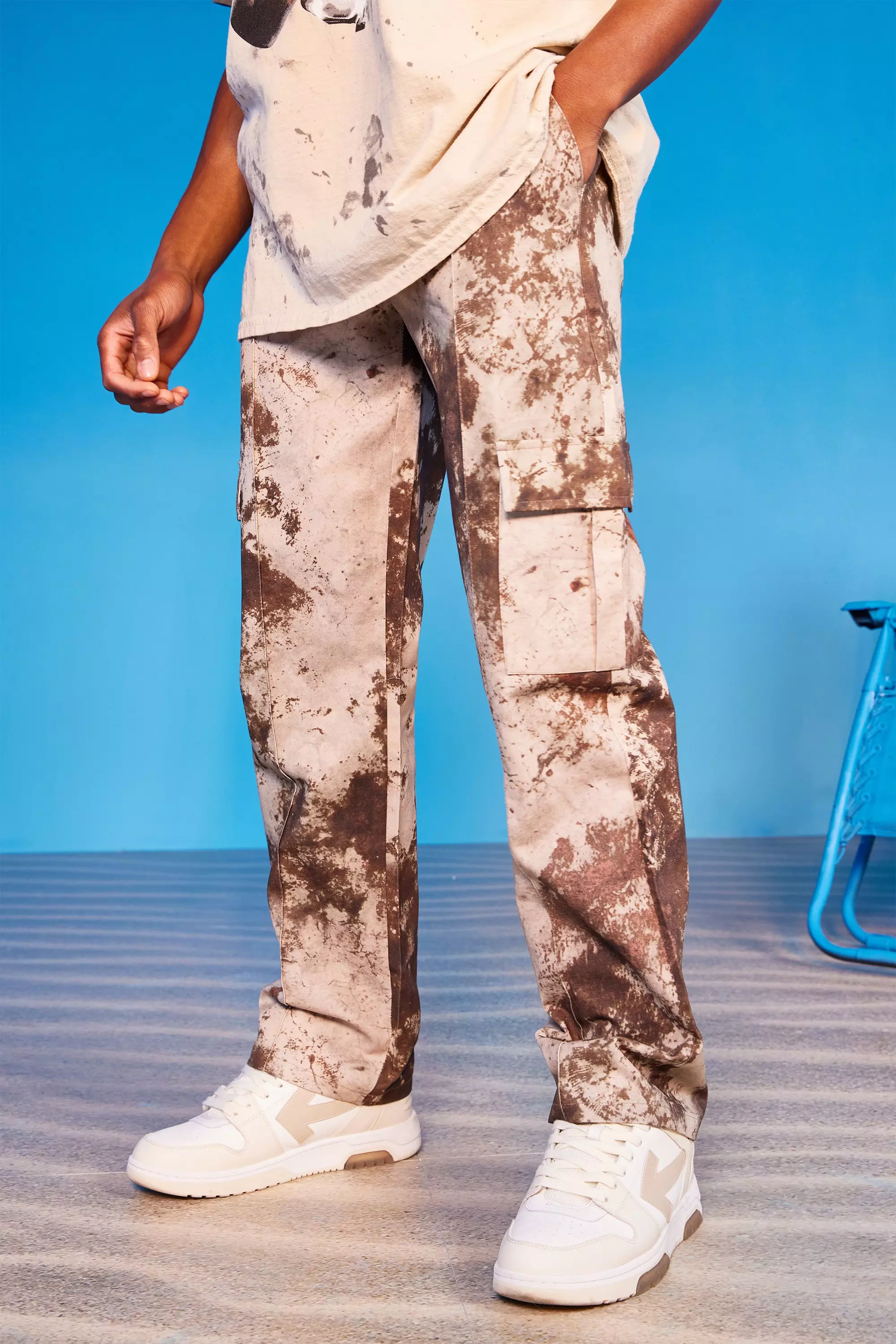 Relaxed Fit Twill Natural Camo Cargo Trousers boohooMAN
