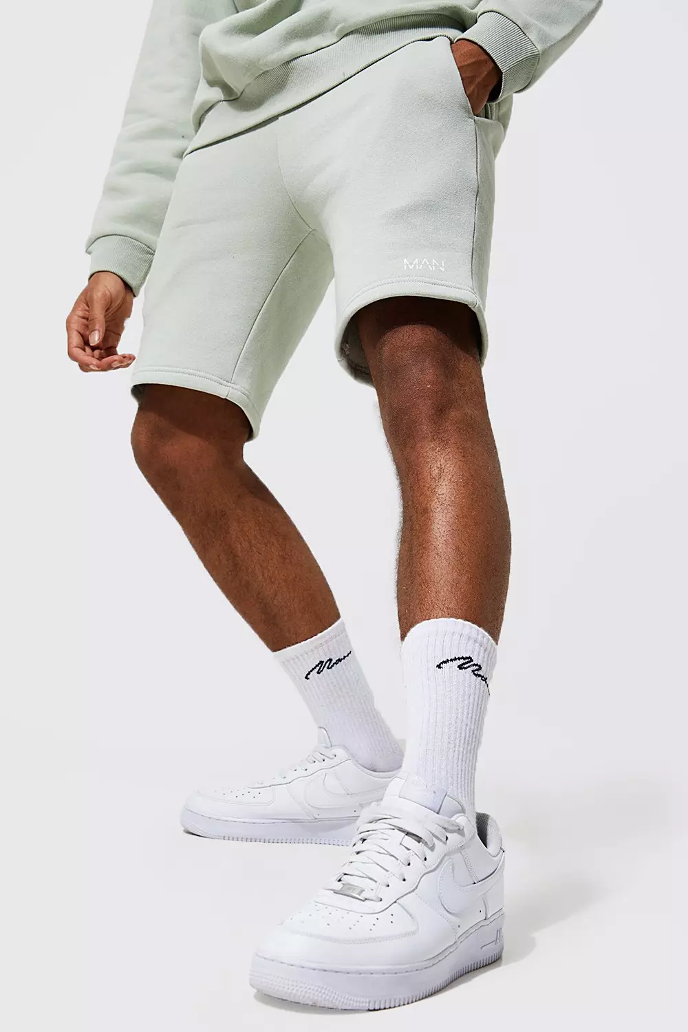 Original Man Slim Fit Mid Length Jersey Short boohooMAN UK