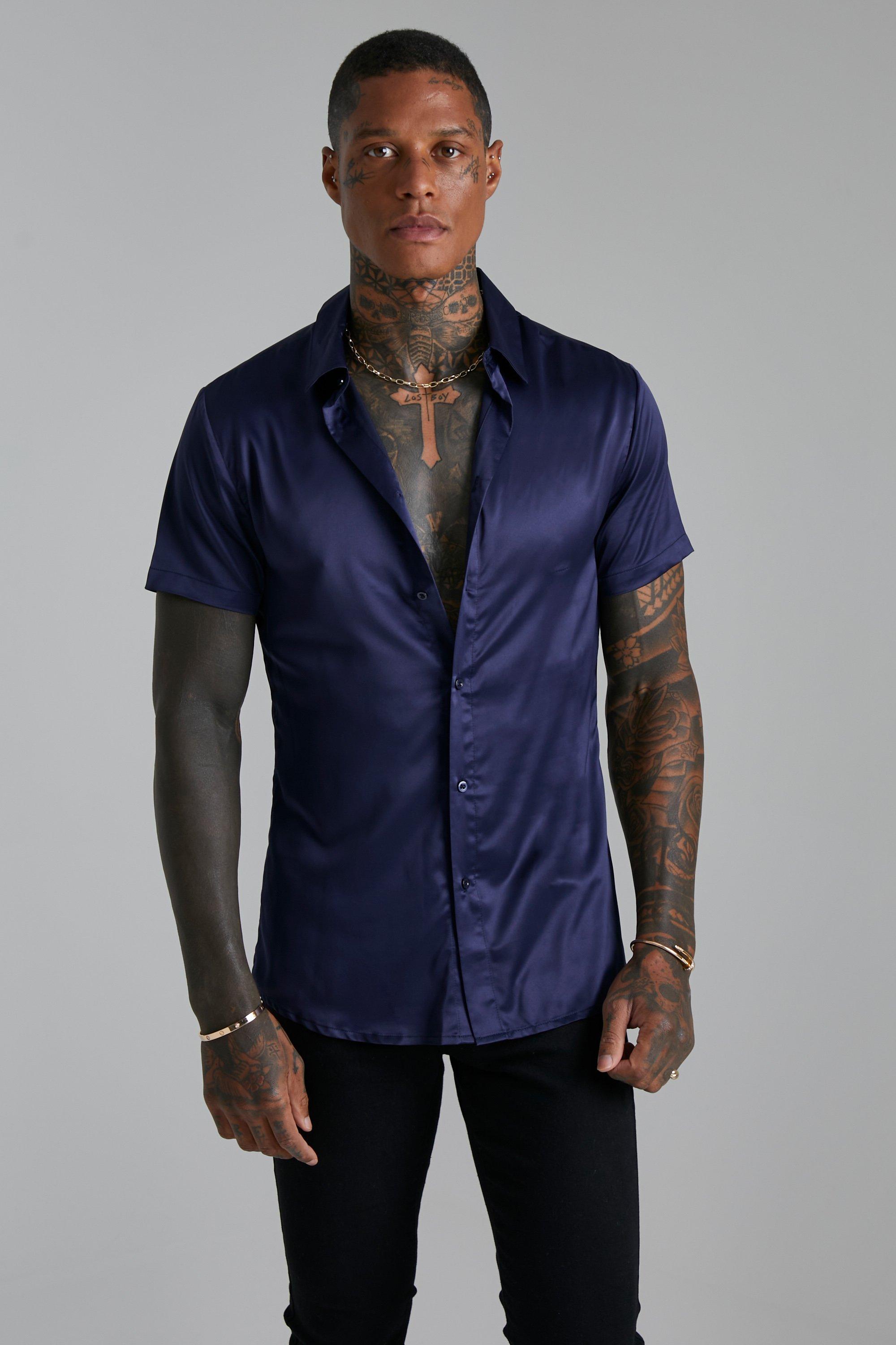 boohooMAN Mens Short Sleeve Denim Shirt in Muscle Fit - Blue