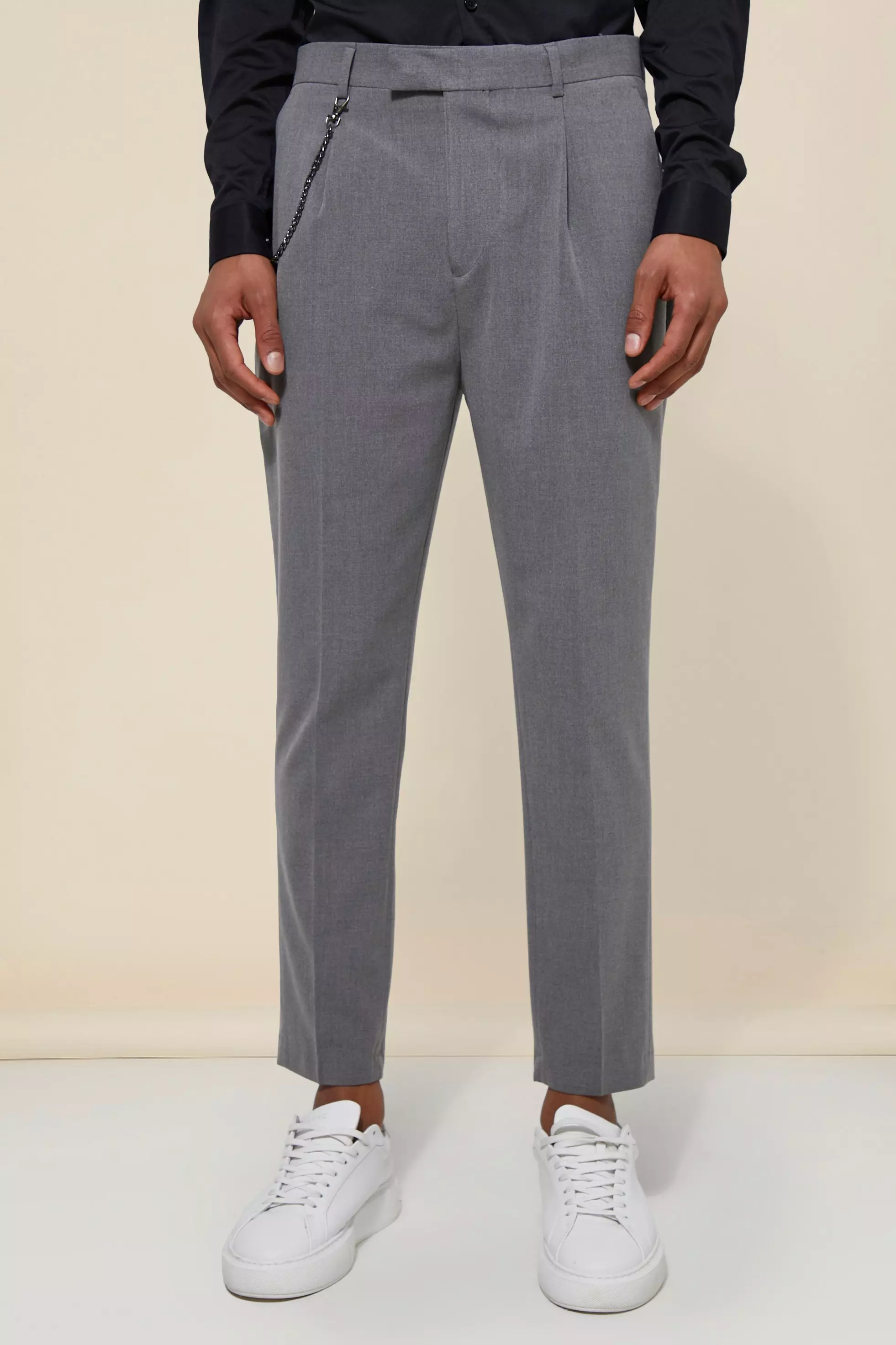 Tapered Smart Plain Pants With Chain Light grey