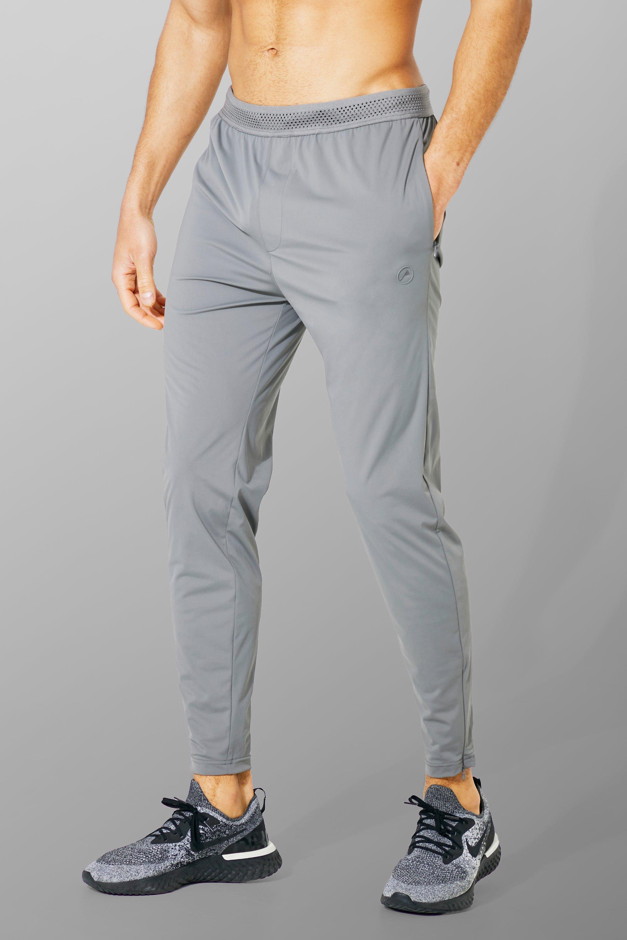 Man Active Ultra Stretch Jogger