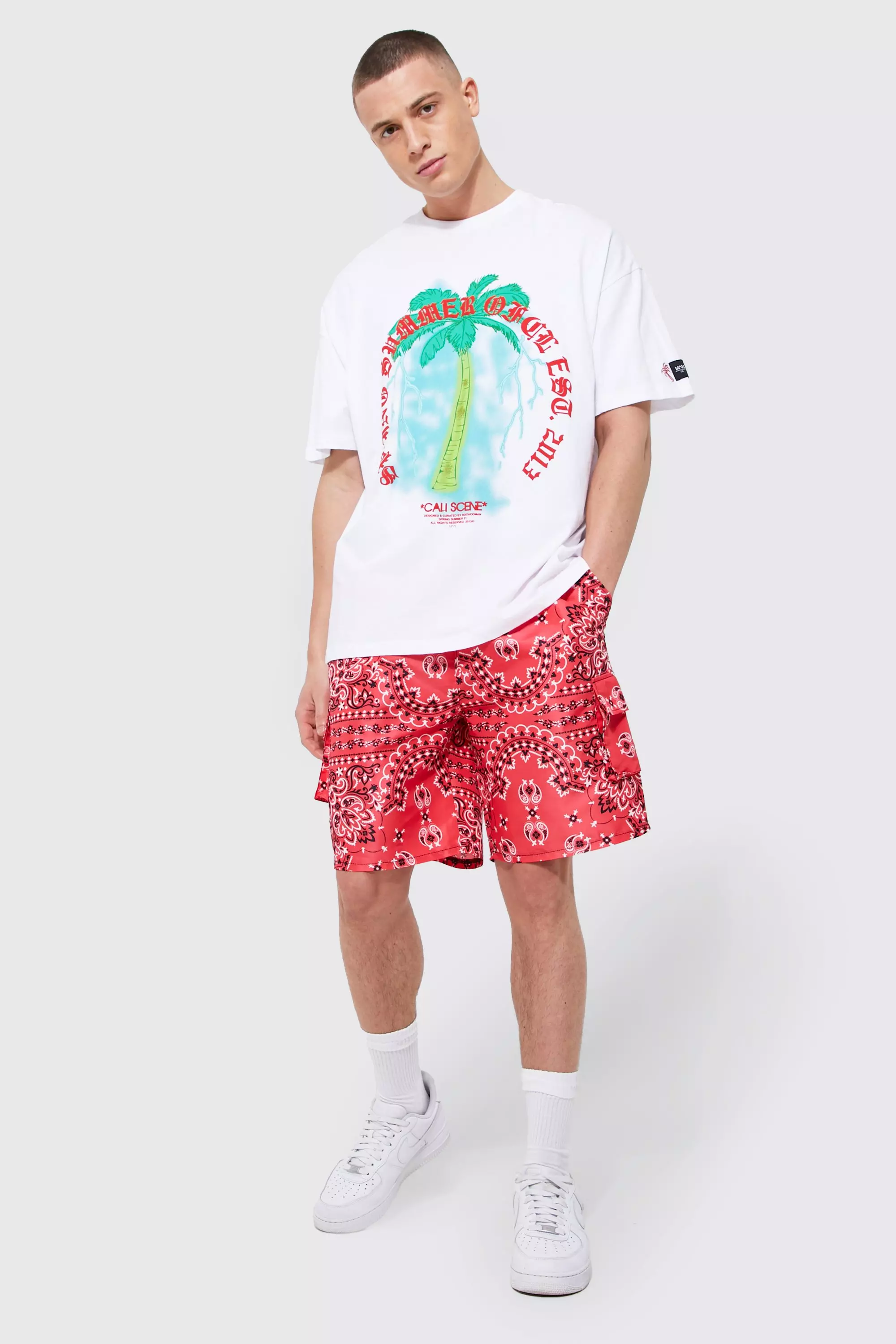 Regular Fit All Over Bandana Cargo Shorts | boohooMAN USA