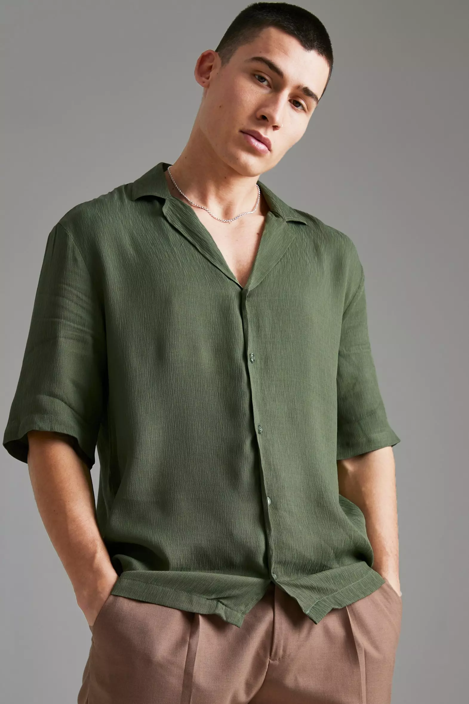Green Short Sleeve Dropped Revere Textured Shirt