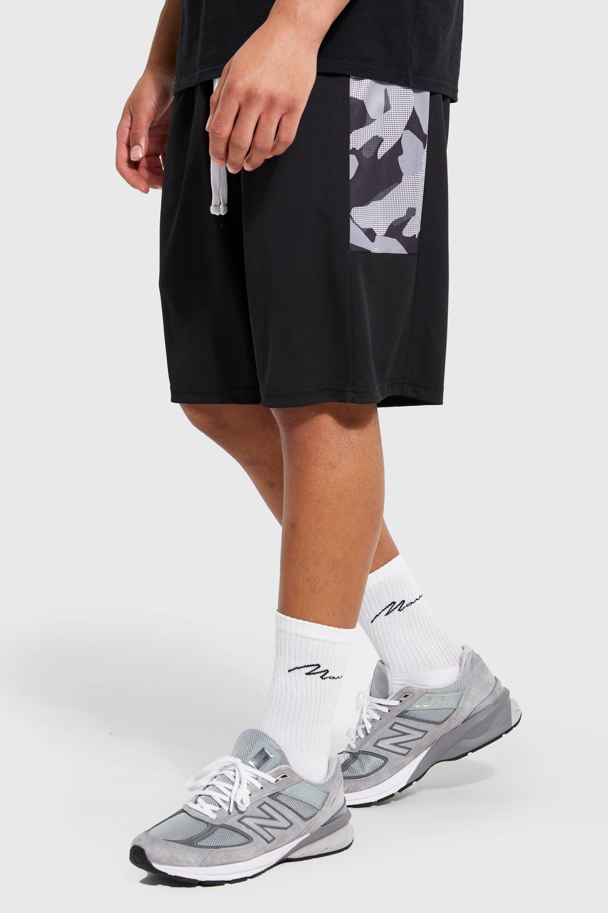 boohoo Men's Tall Closed Mesh Graphic Basketball Short - Black