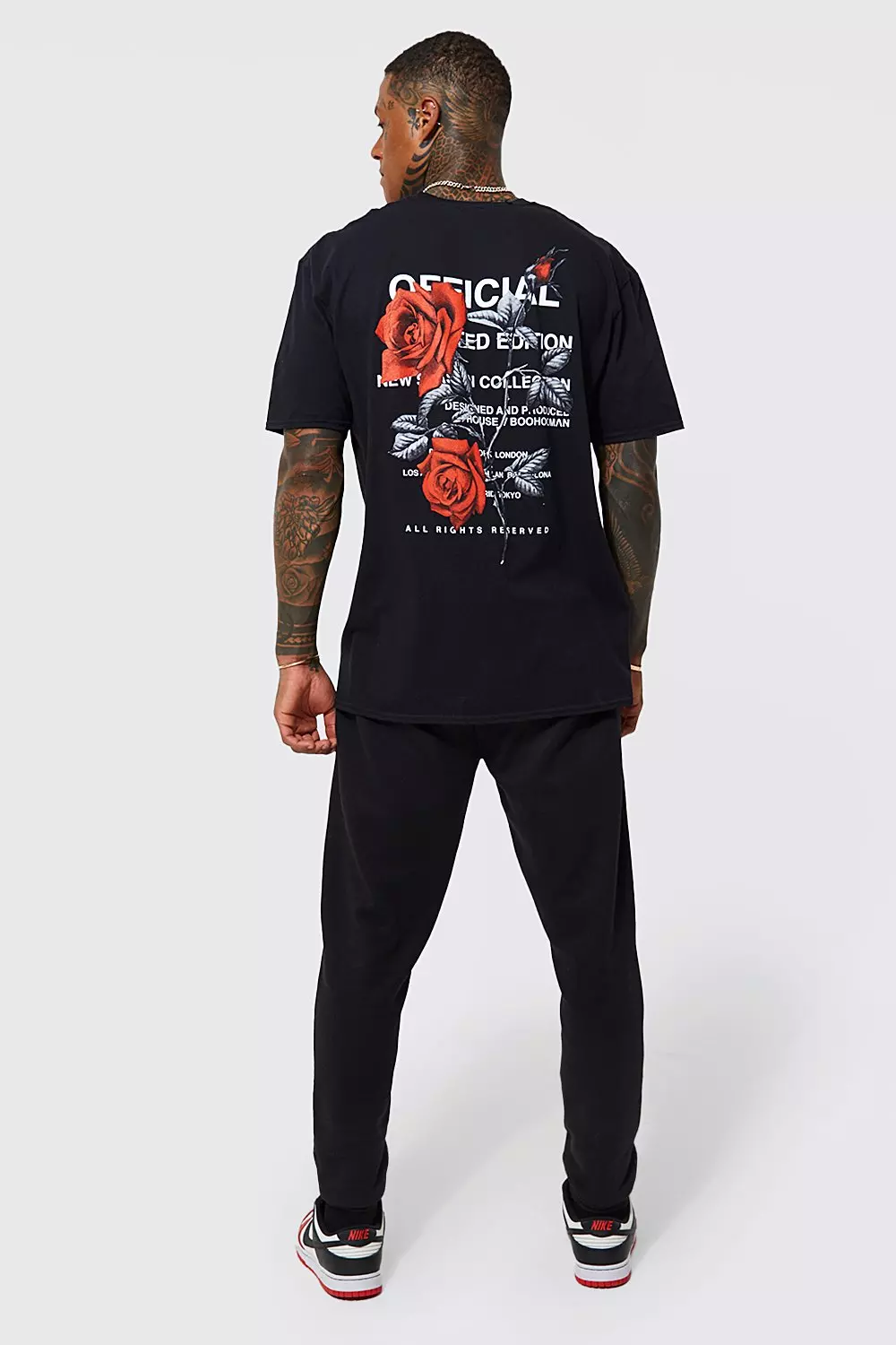 Black Oversized Floral Back Graphic T-shirt alternative image