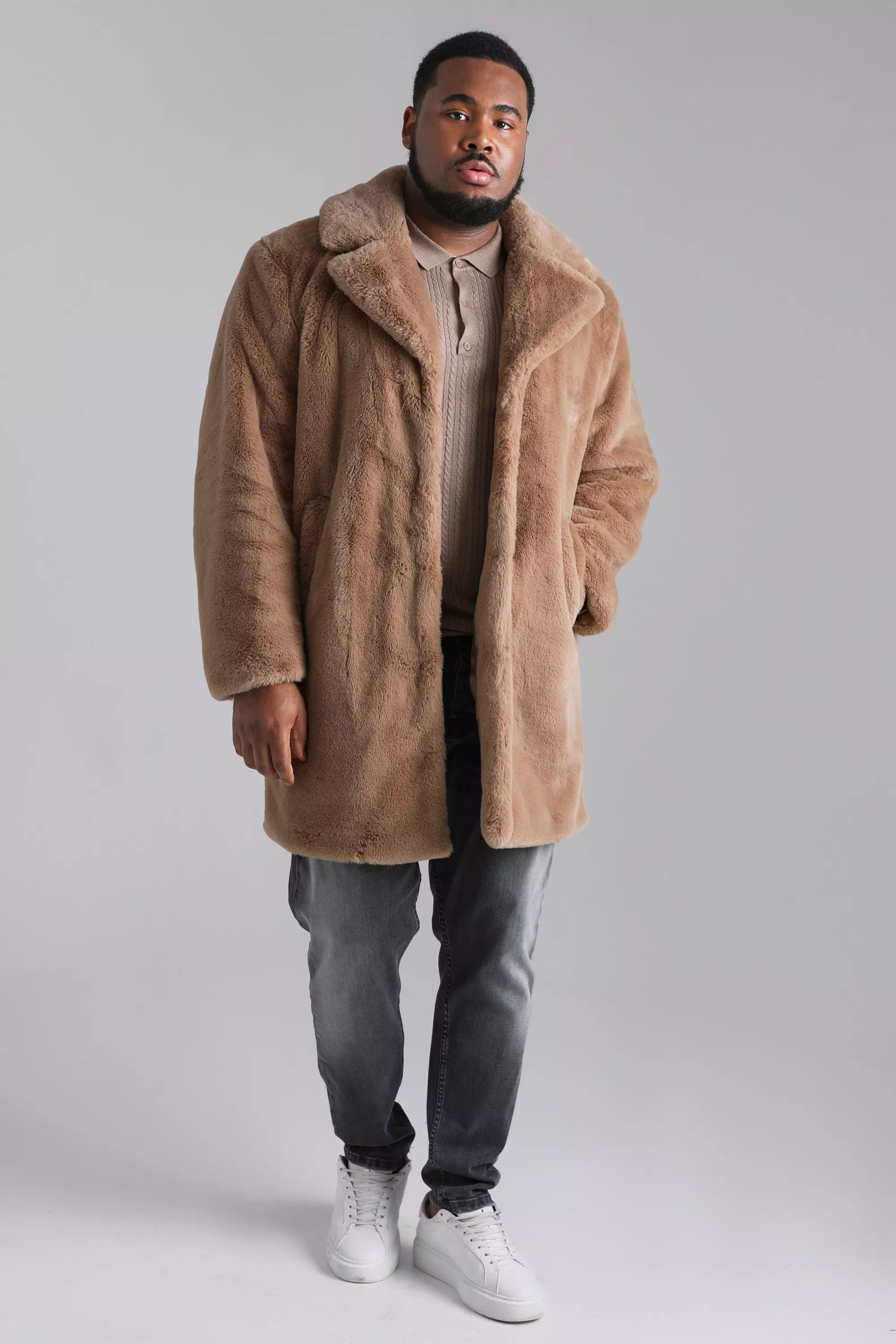 Grande taille Manteau long en fausse fourrure boohooMAN FR