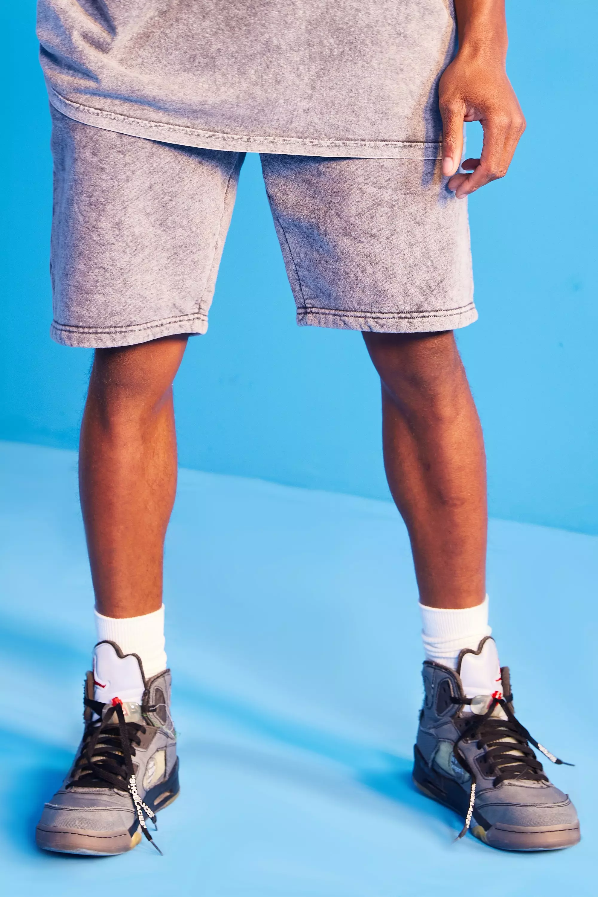 Lockere Official Shorts mit Acid-Waschung, Charcoal alternatives Bild