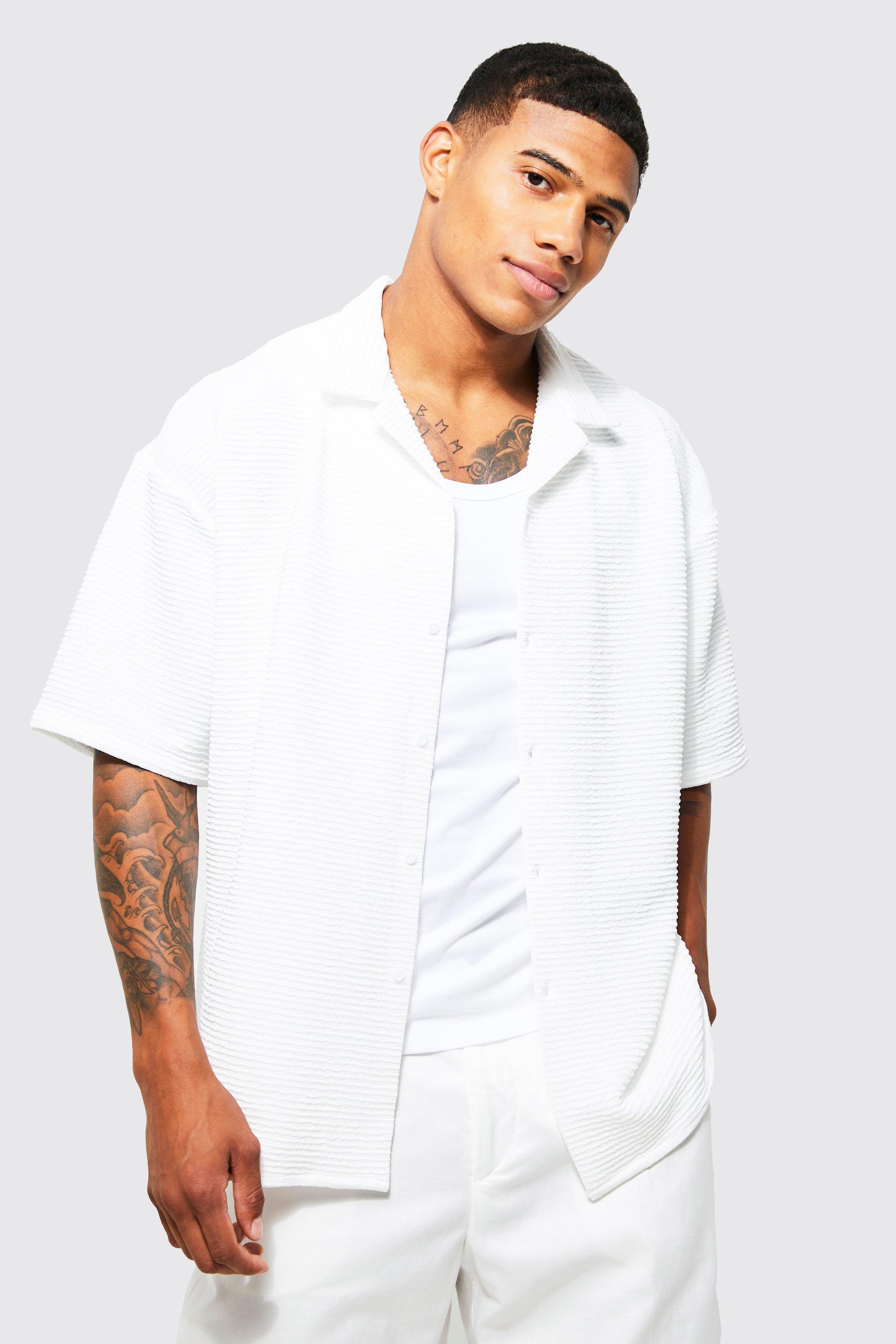 Short Sleeve Revere Oversized Pleated Shirt | boohooMAN USA