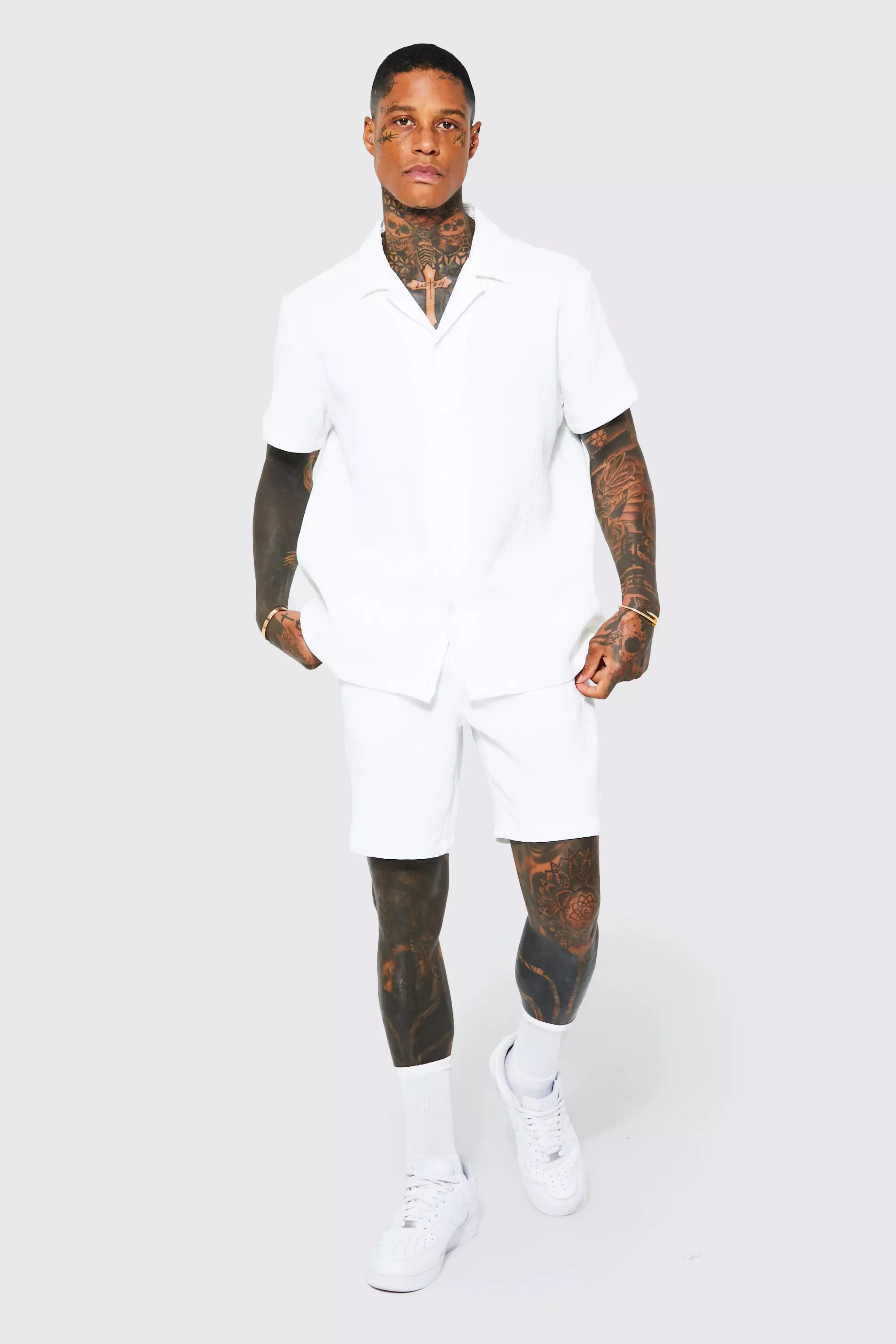 White Oversized Short Sleeve Pleated Shirt And Short alternative image