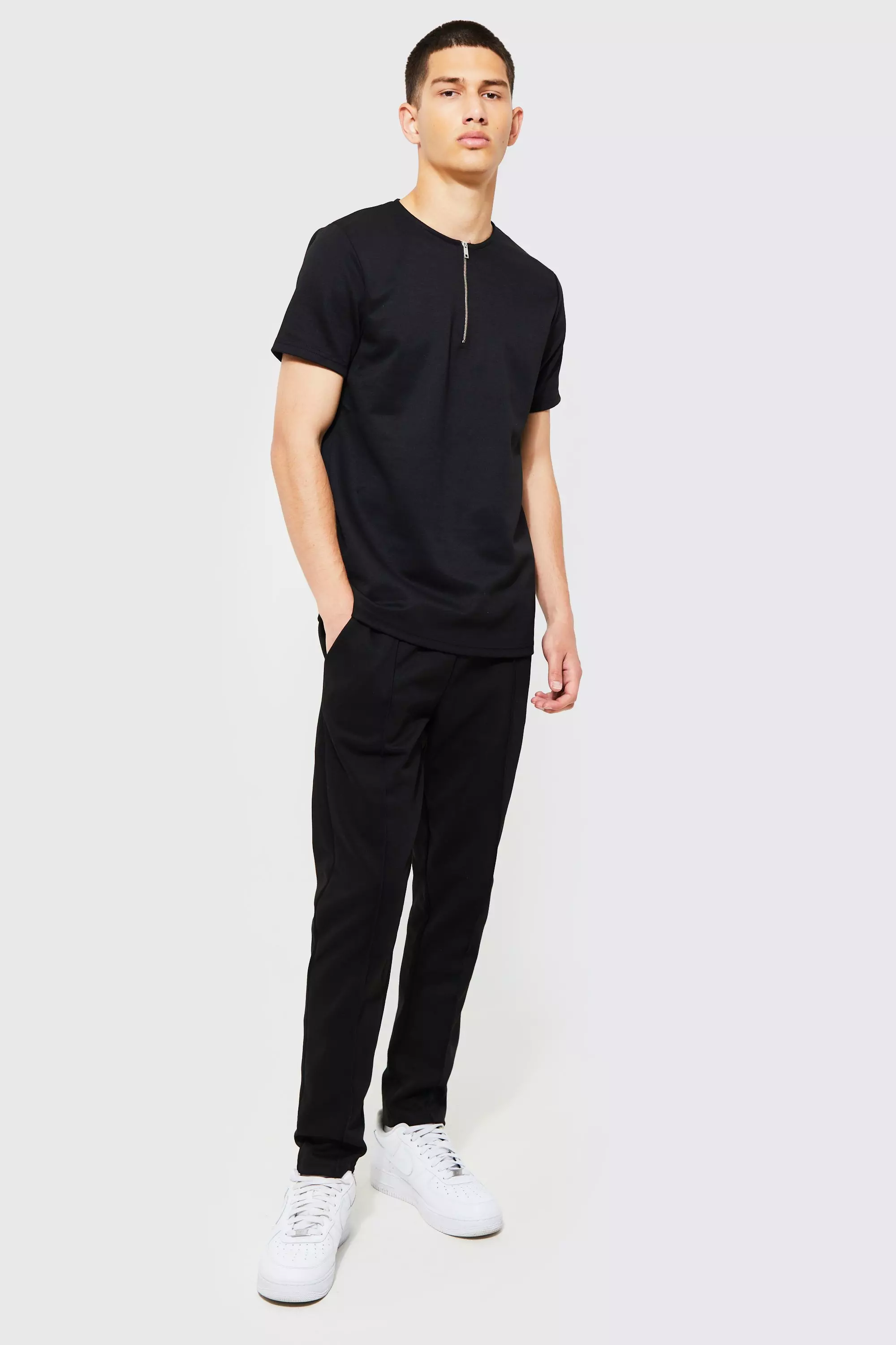 Ensemble avec polo cintré et jogging slim, Black autre image