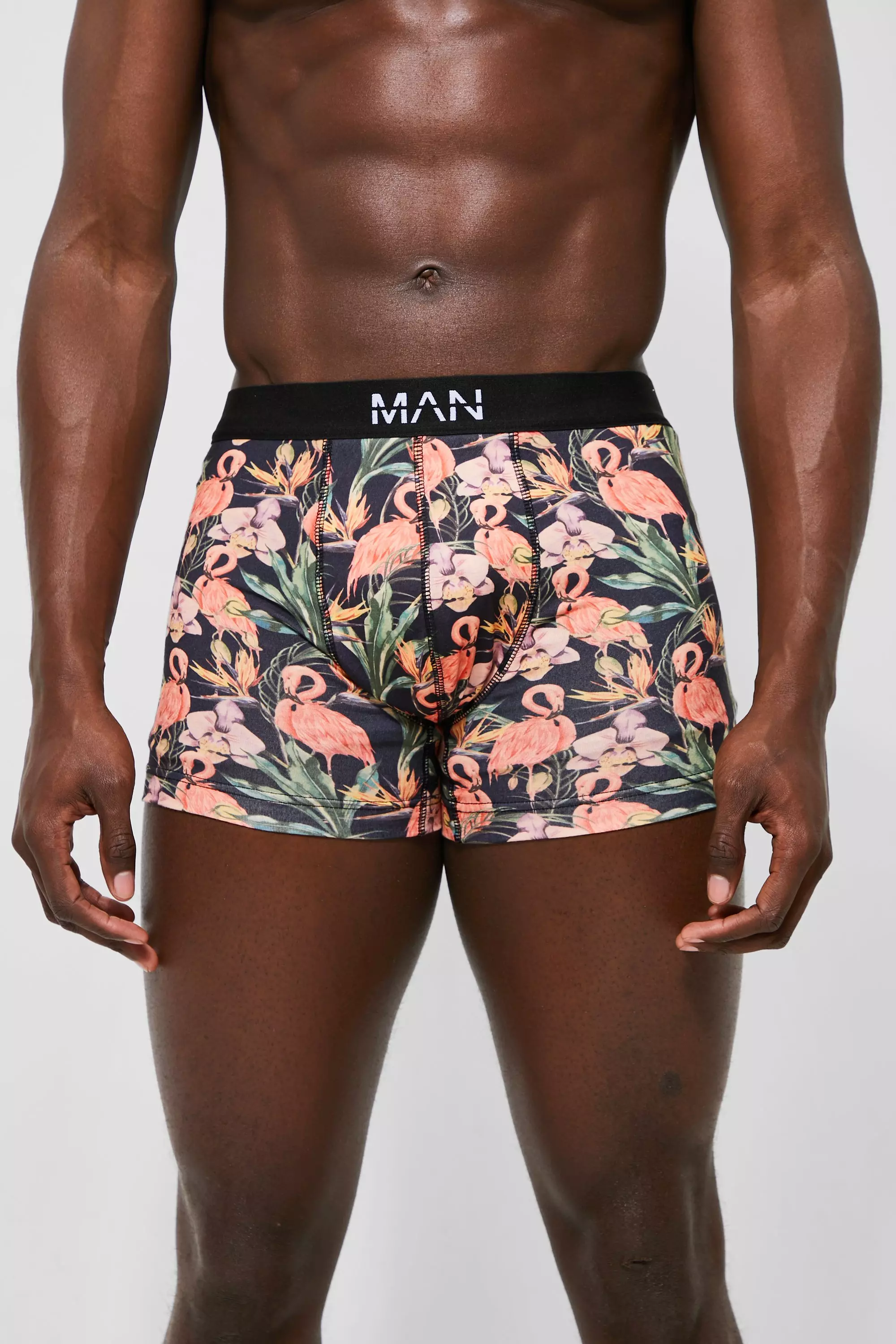 Boxer a imprime flamant rose boohooMAN FR