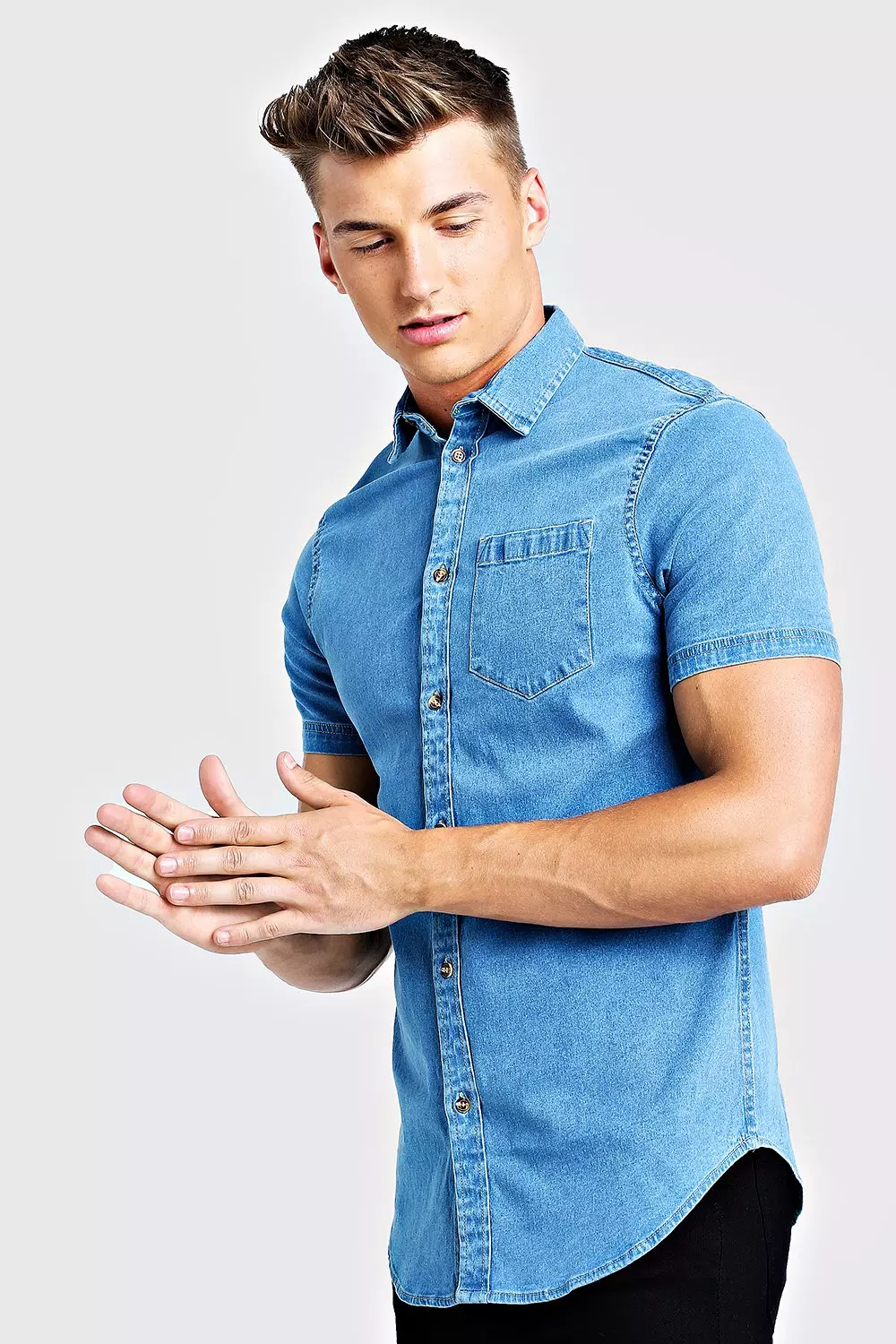 Short Sleeve Denim Shirt In Muscle Fit Mid blue