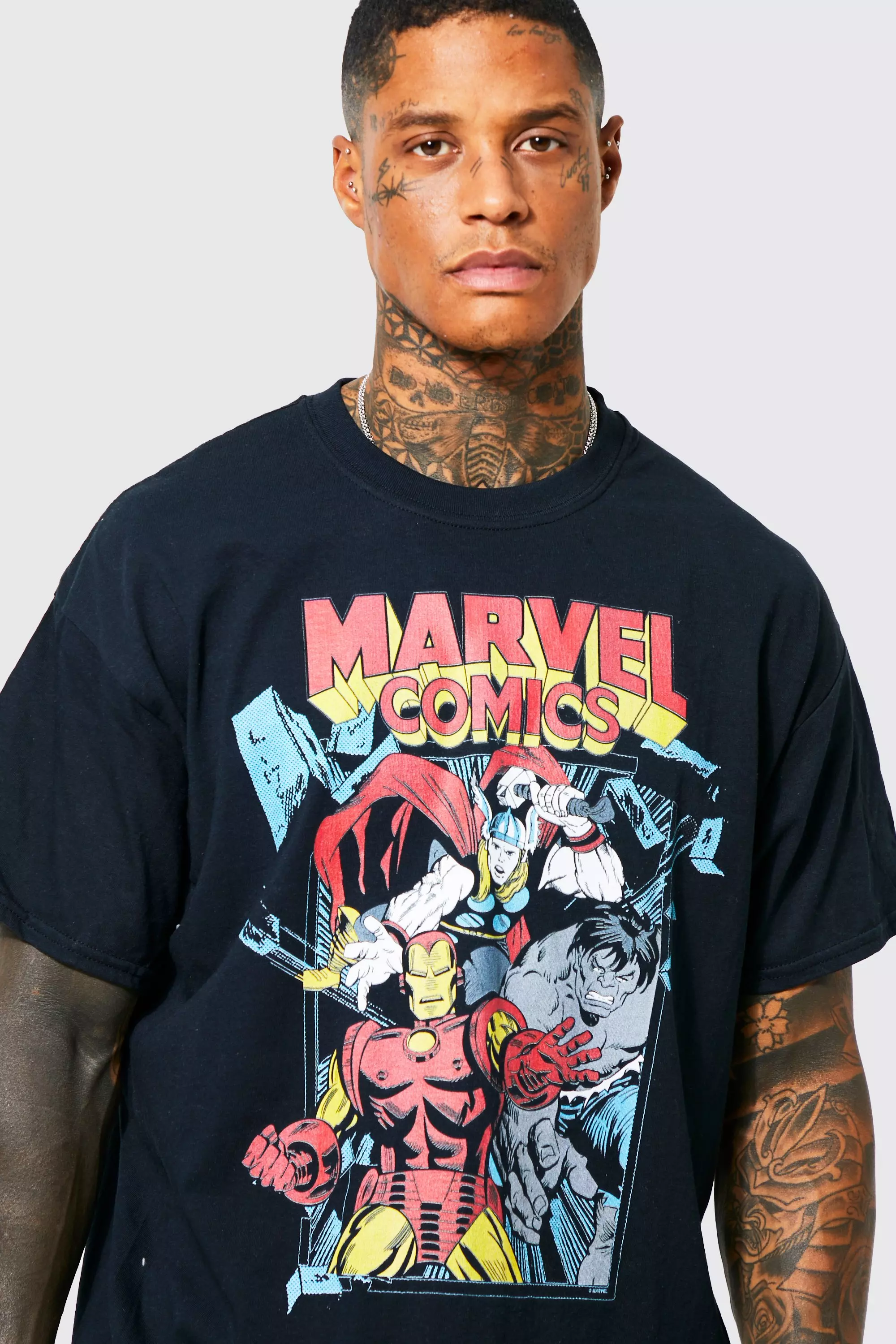 Black Oversized Marvel Comics License T-shirt alternative image