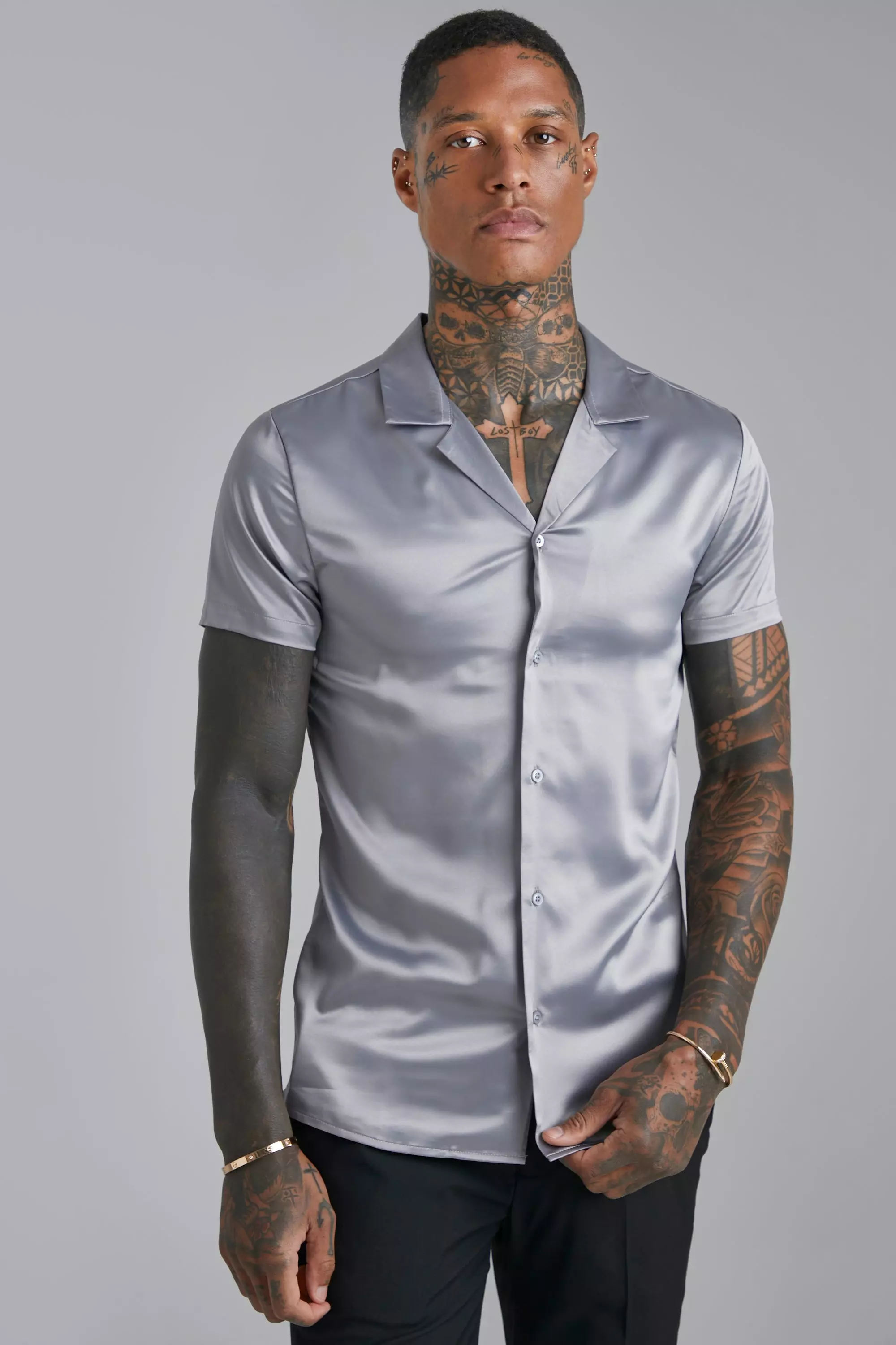 Short Sleeve Muscle Fit Satin Shirt boohooMAN