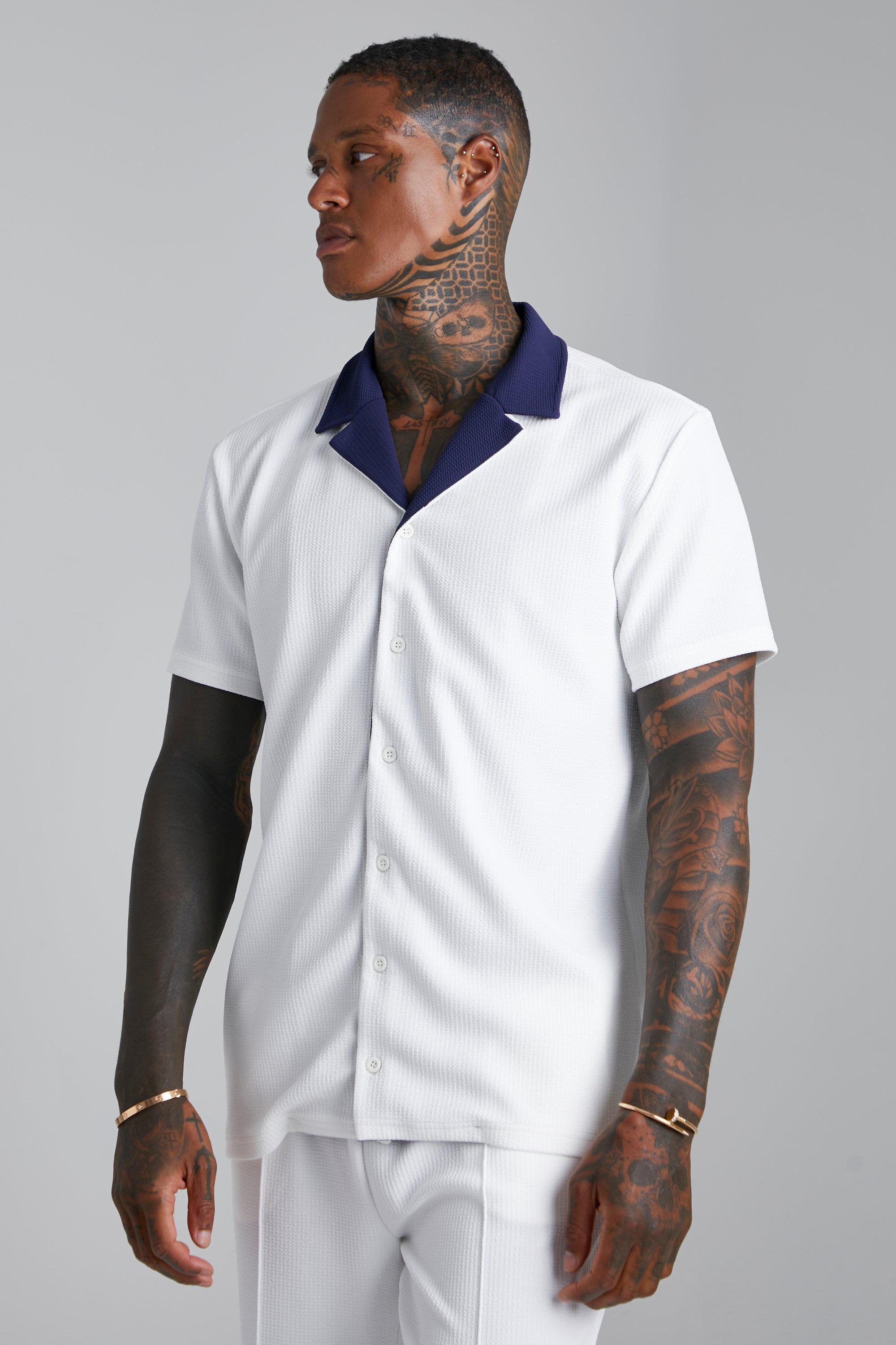 boohooMAN Men's Short Sleeve Revere Textured Shirt