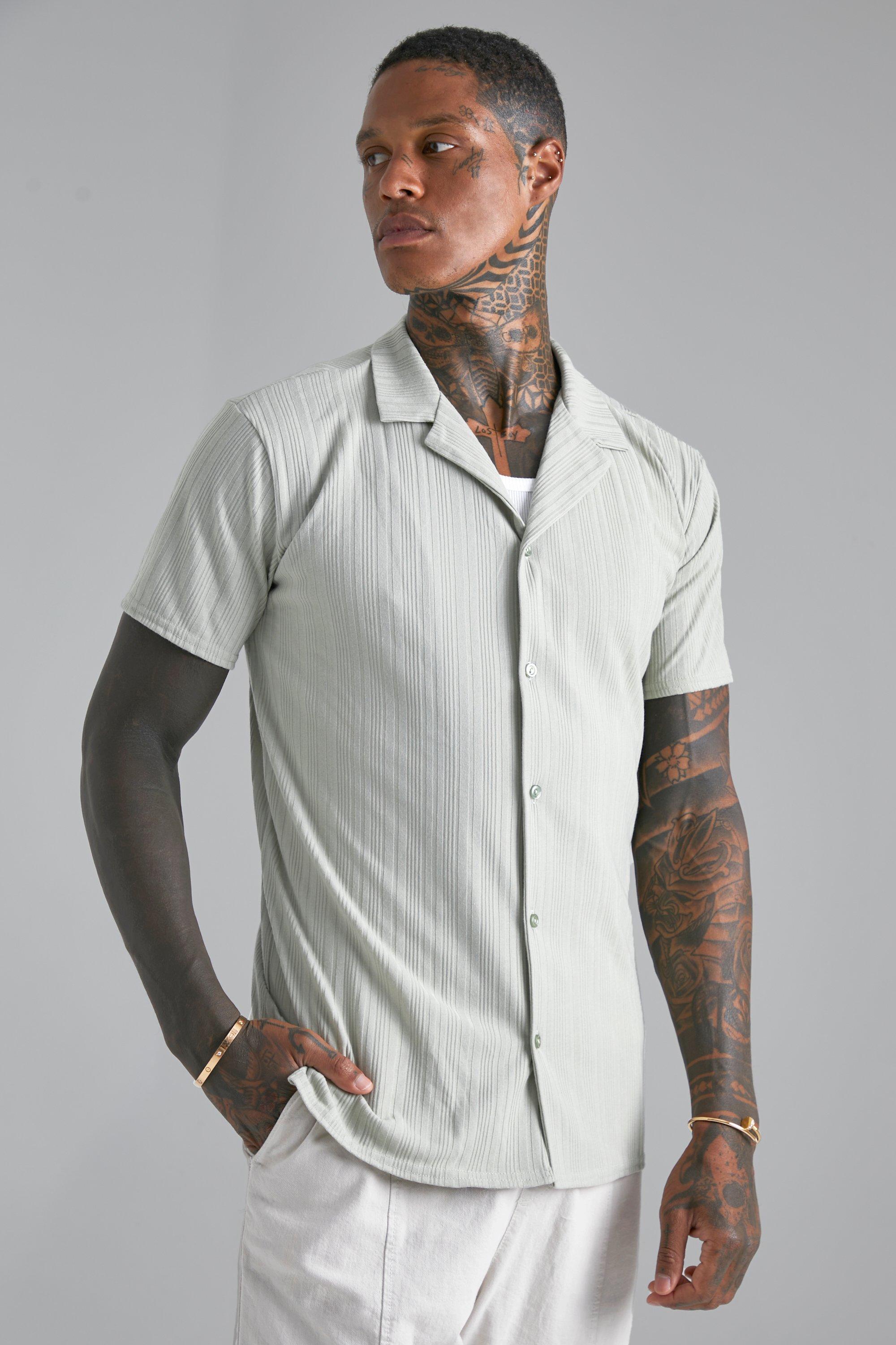 boohooMAN Men's Short Sleeve Revere Textured Shirt