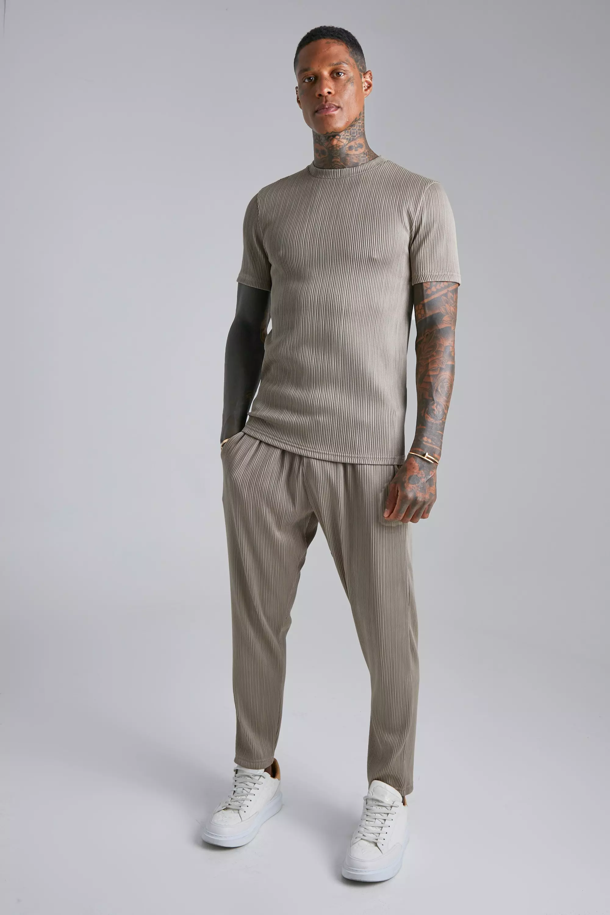 Boohooman jogger set deals