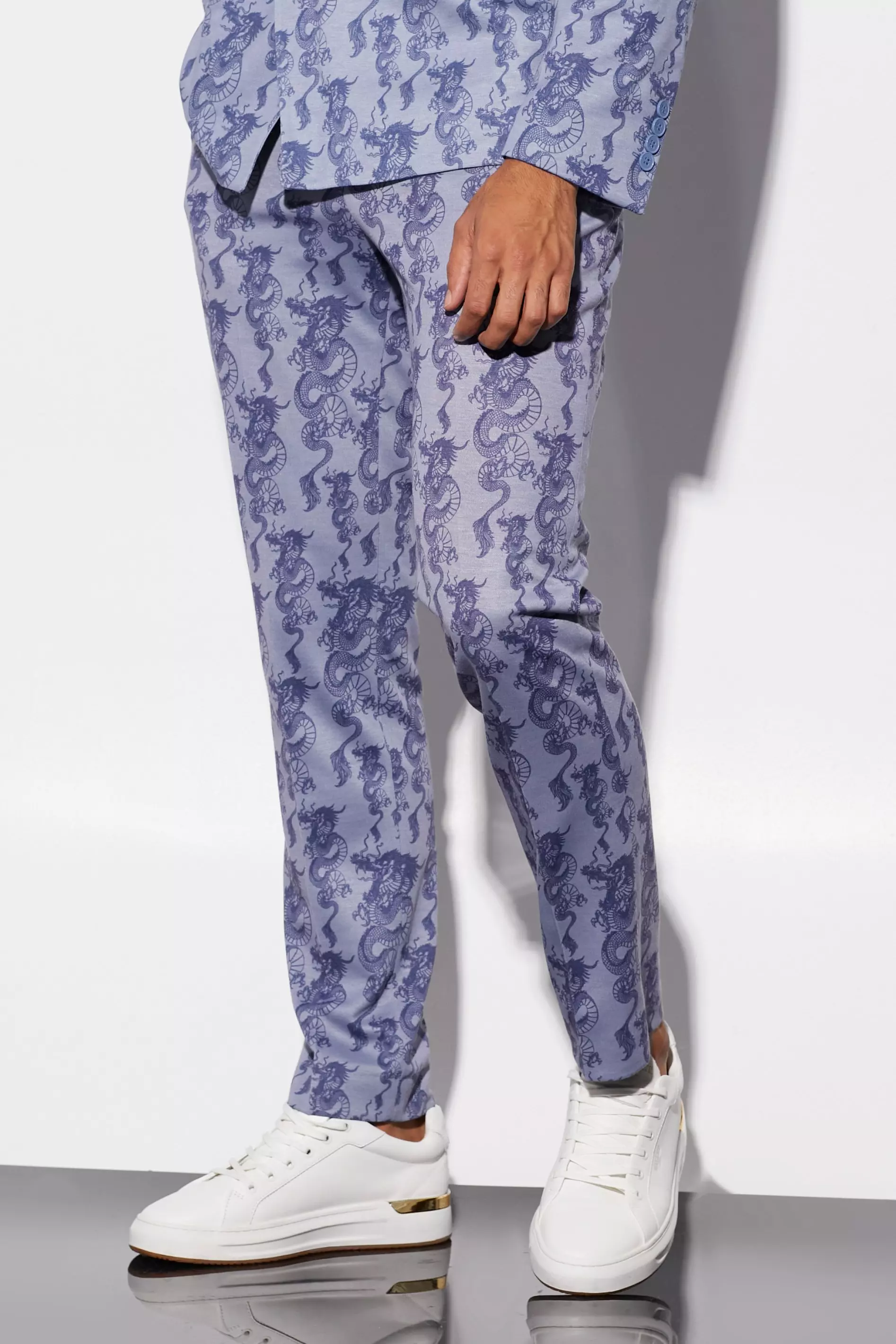 Slim-Fit Wickel-Anzugjacke mit Drachen-Print, Ice blue alternatives Bild