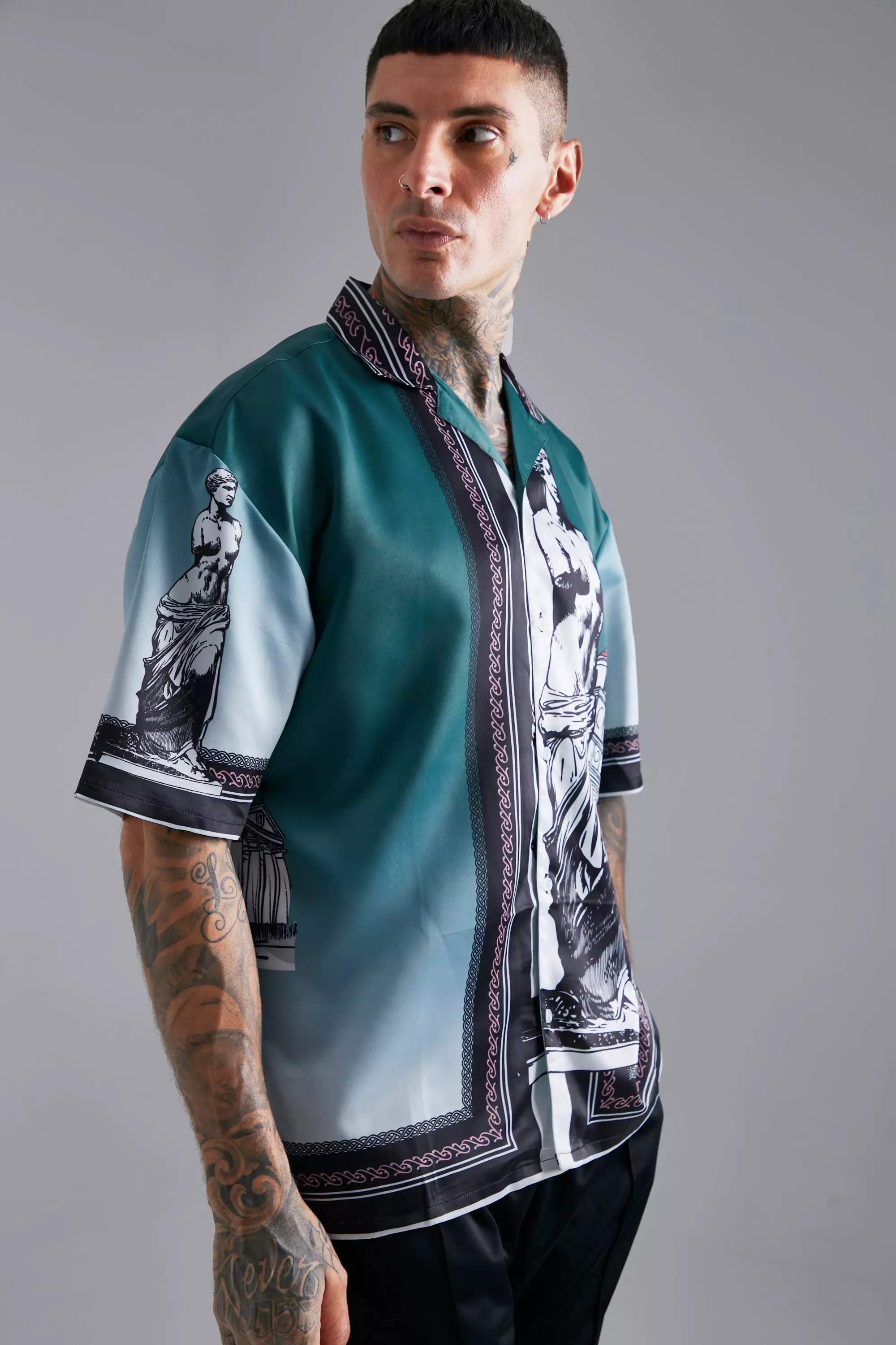 Green Satin Oversized Revere Statue Border Shirt alternative image