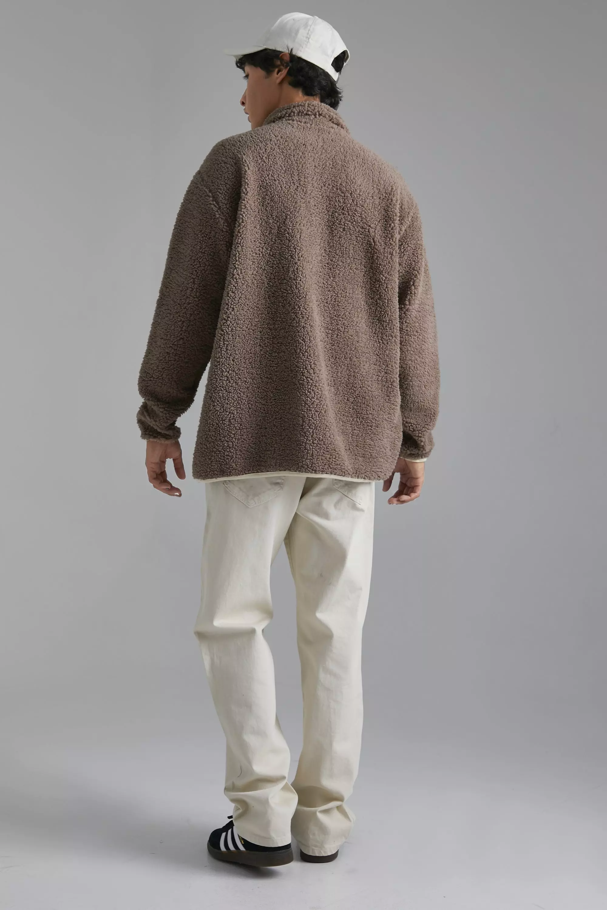 Relaxed Fit Jeans With Curved Splicing | boohooMAN USA