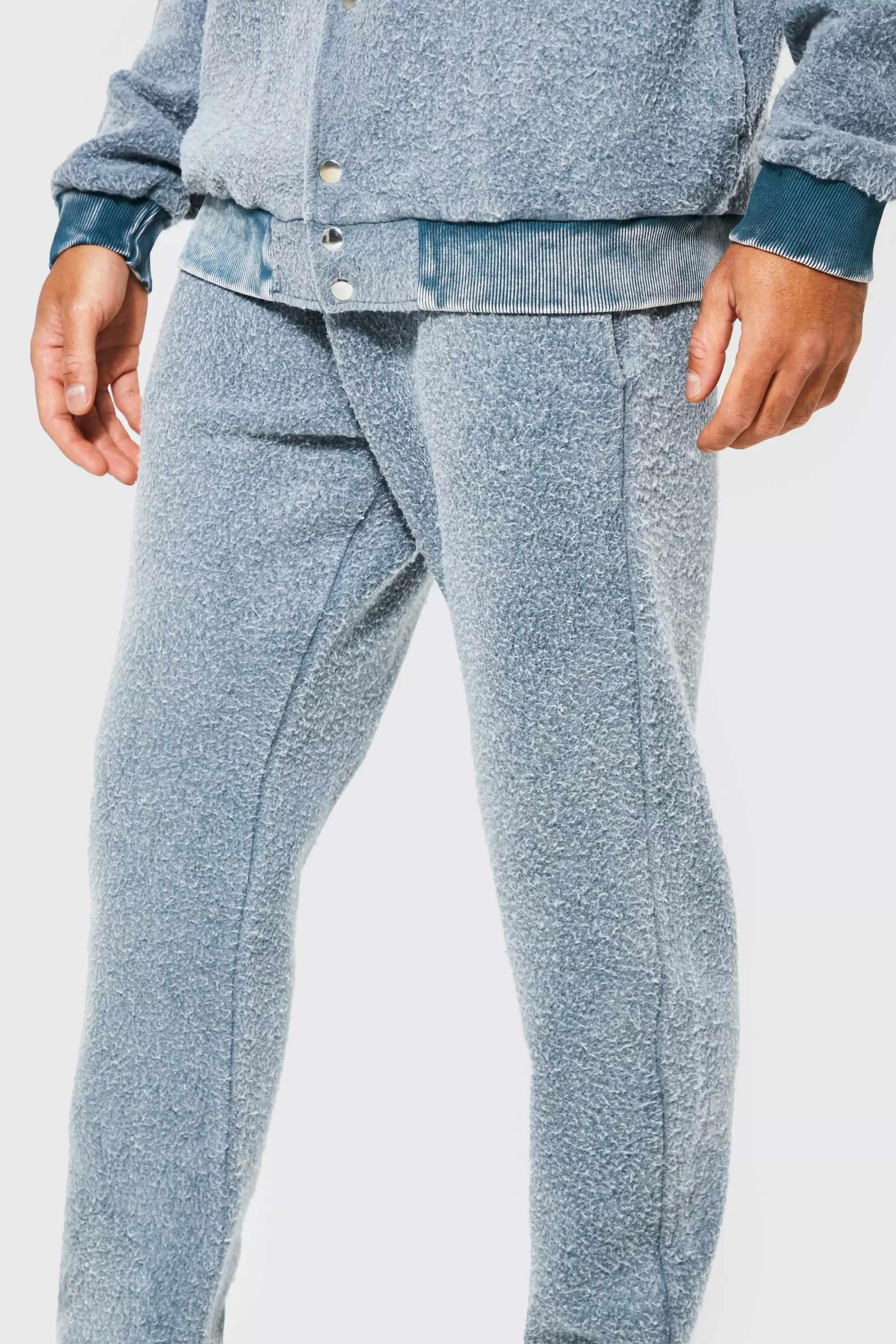 Slim Fit Reverse Fleece Washed Jogger boohooMAN UK