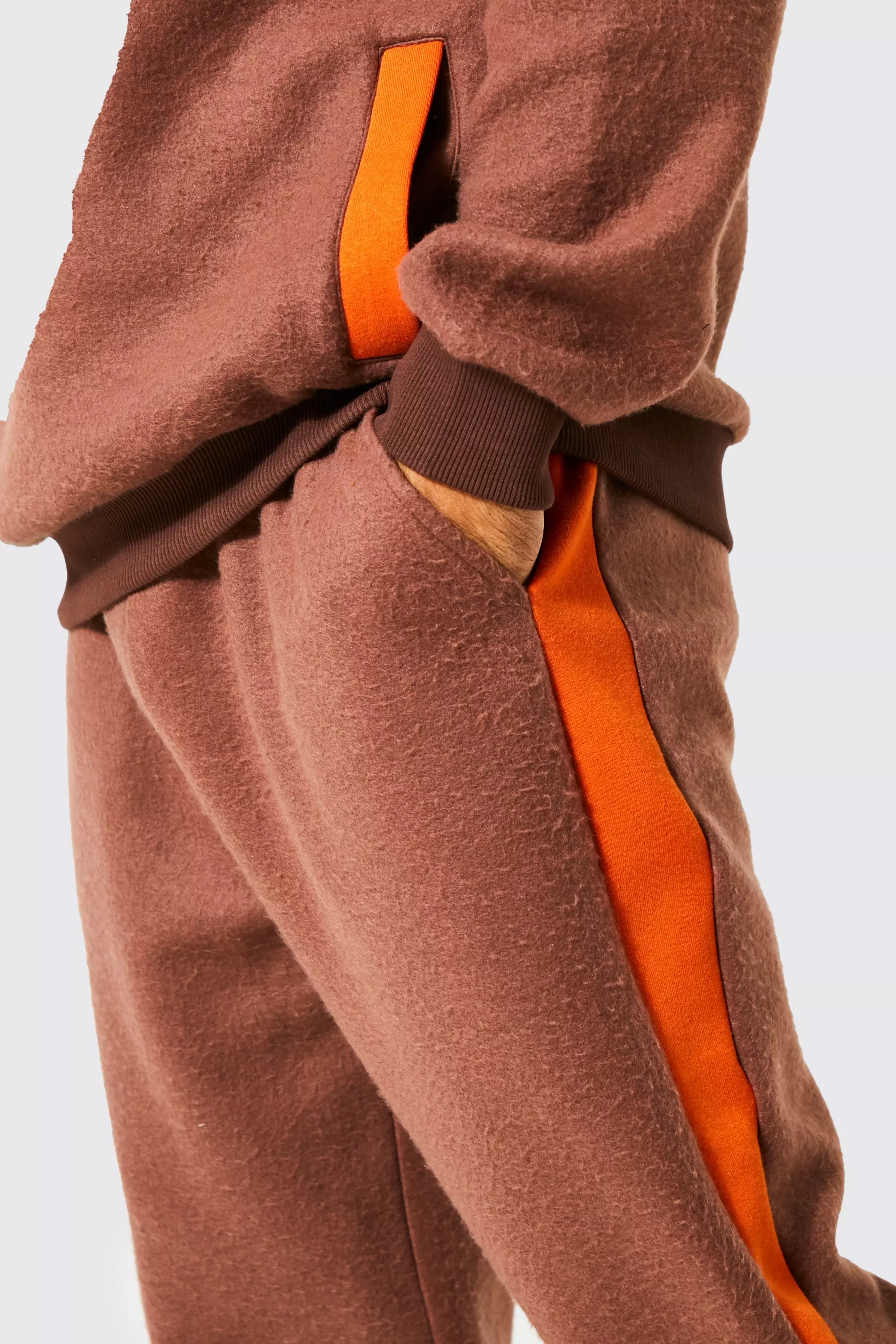 Jogginghose mit geteiltem Saum, Chocolate alternatives Bild