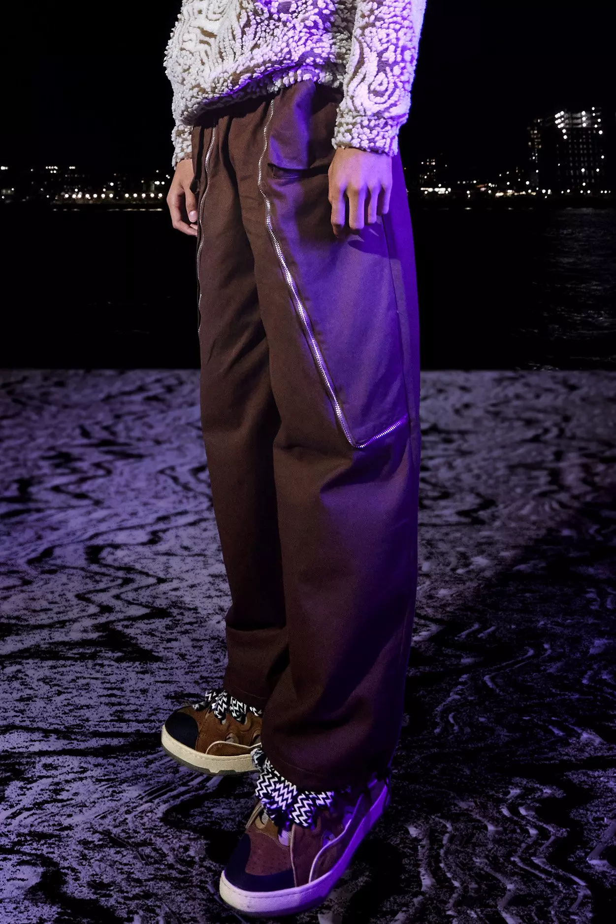 Chocolate Elasticated Waist Oversized Pocket Cargo alternative image
