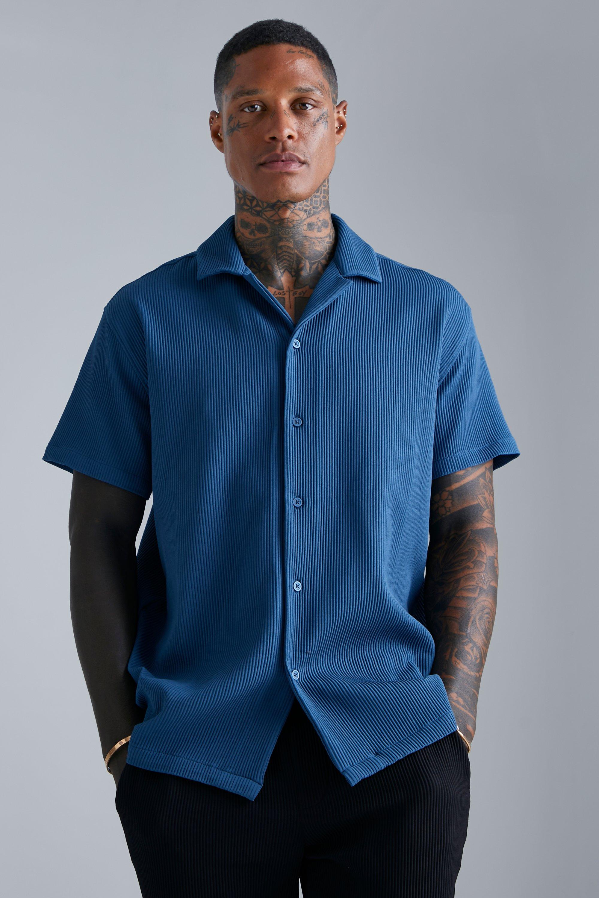 Men's Short Sleeve Revere Oversized Pleated Shirt