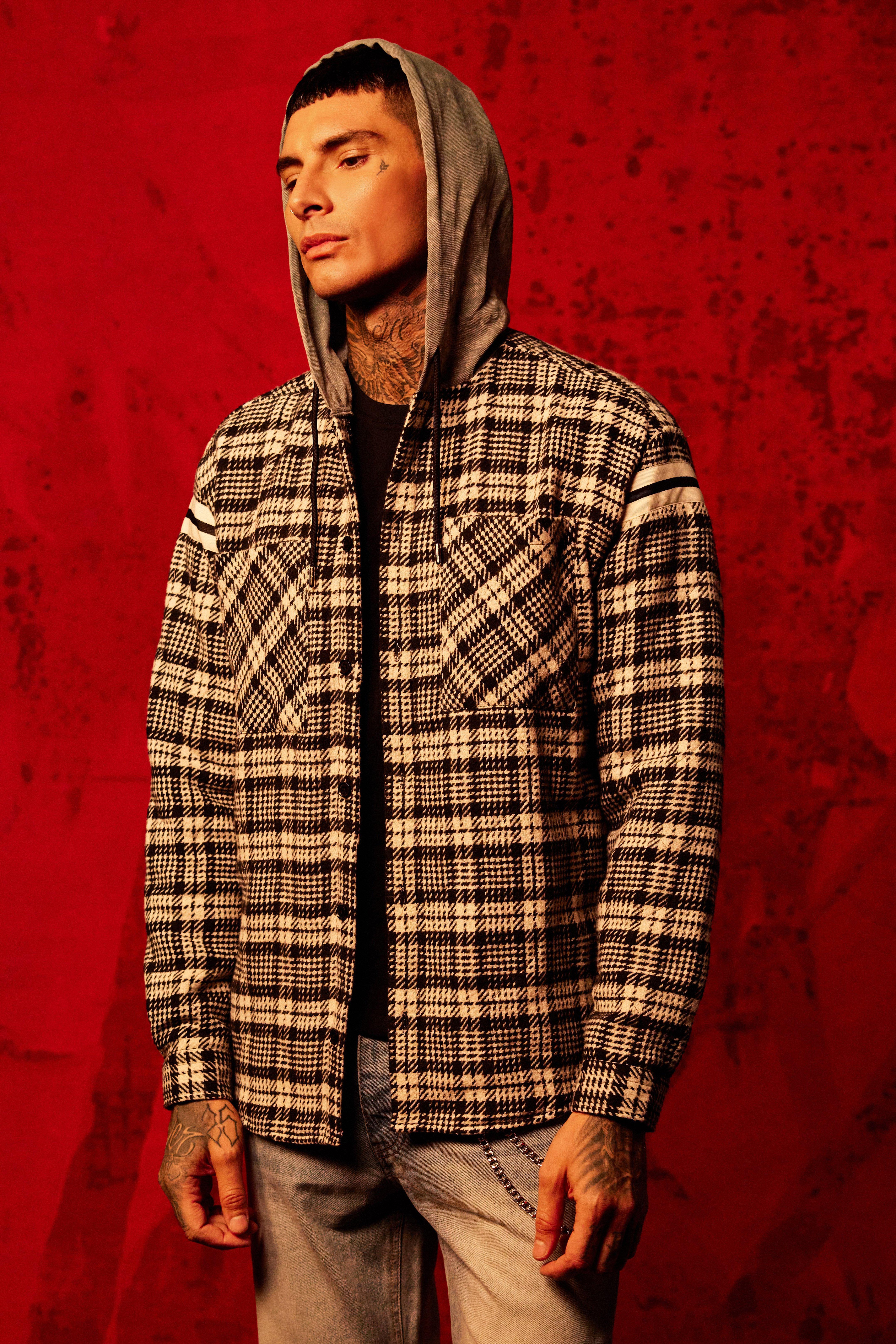 Red and black check best sale hooded shirt