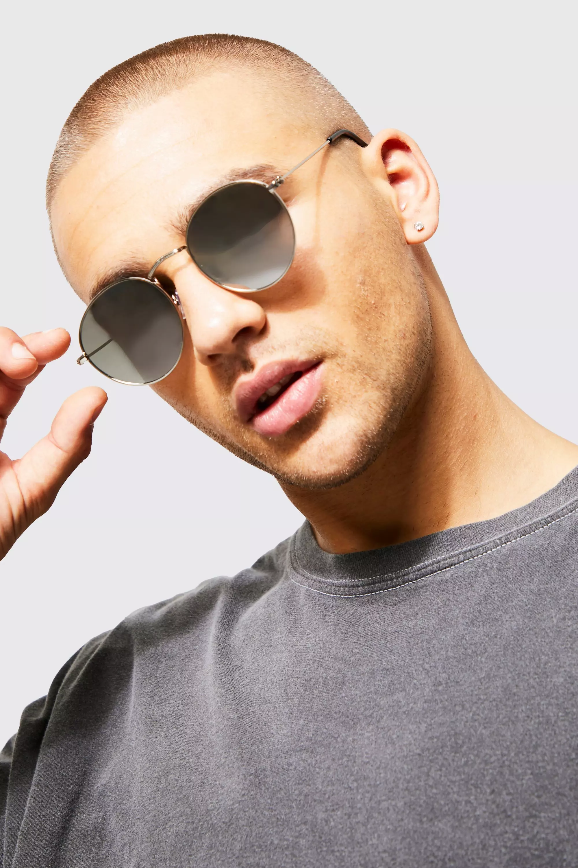 Lunettes de soleil rondes effet miroir boohooMAN FR