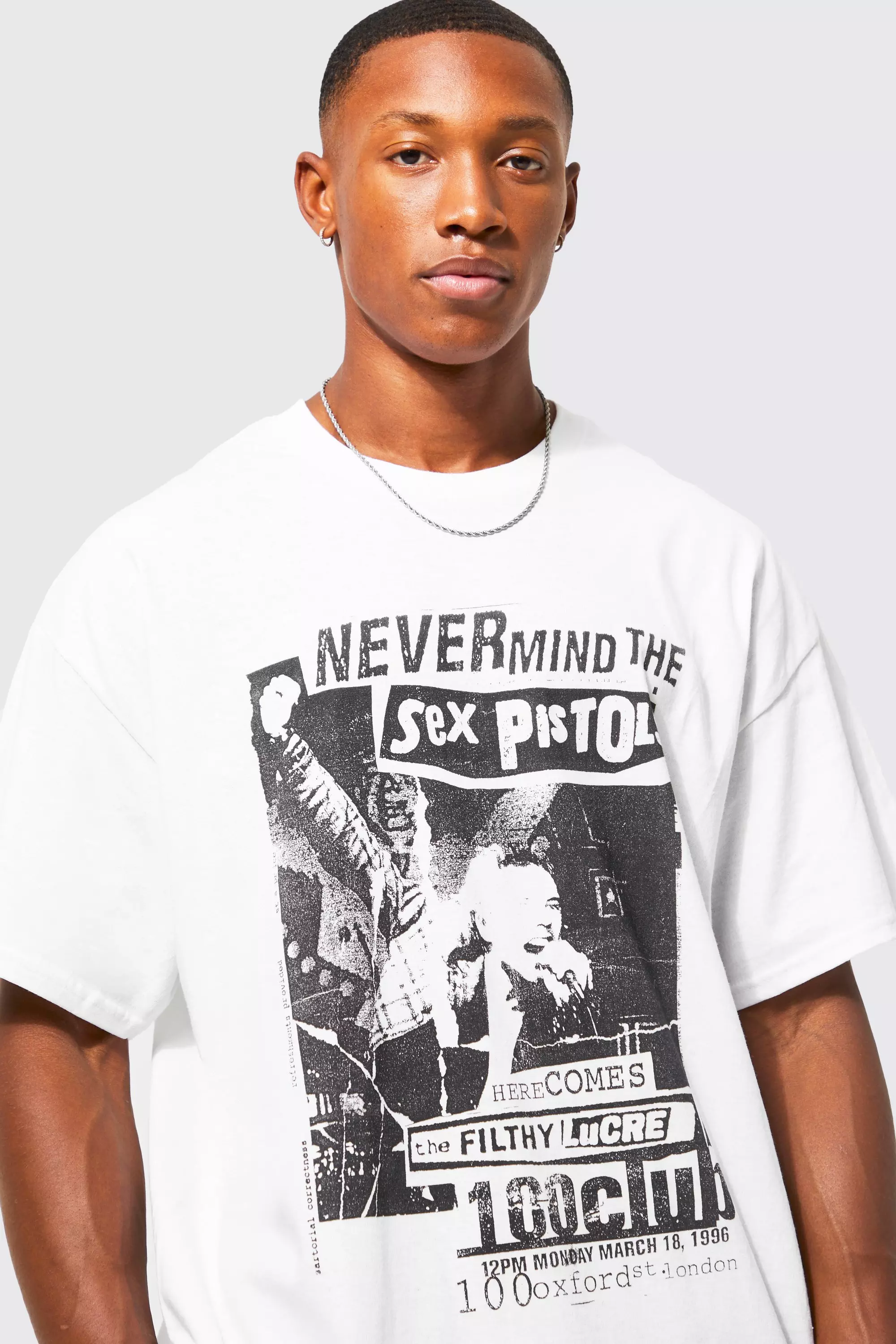 Oversized Gelicenseerd Sex Pistols T Shirt boohooMAN 