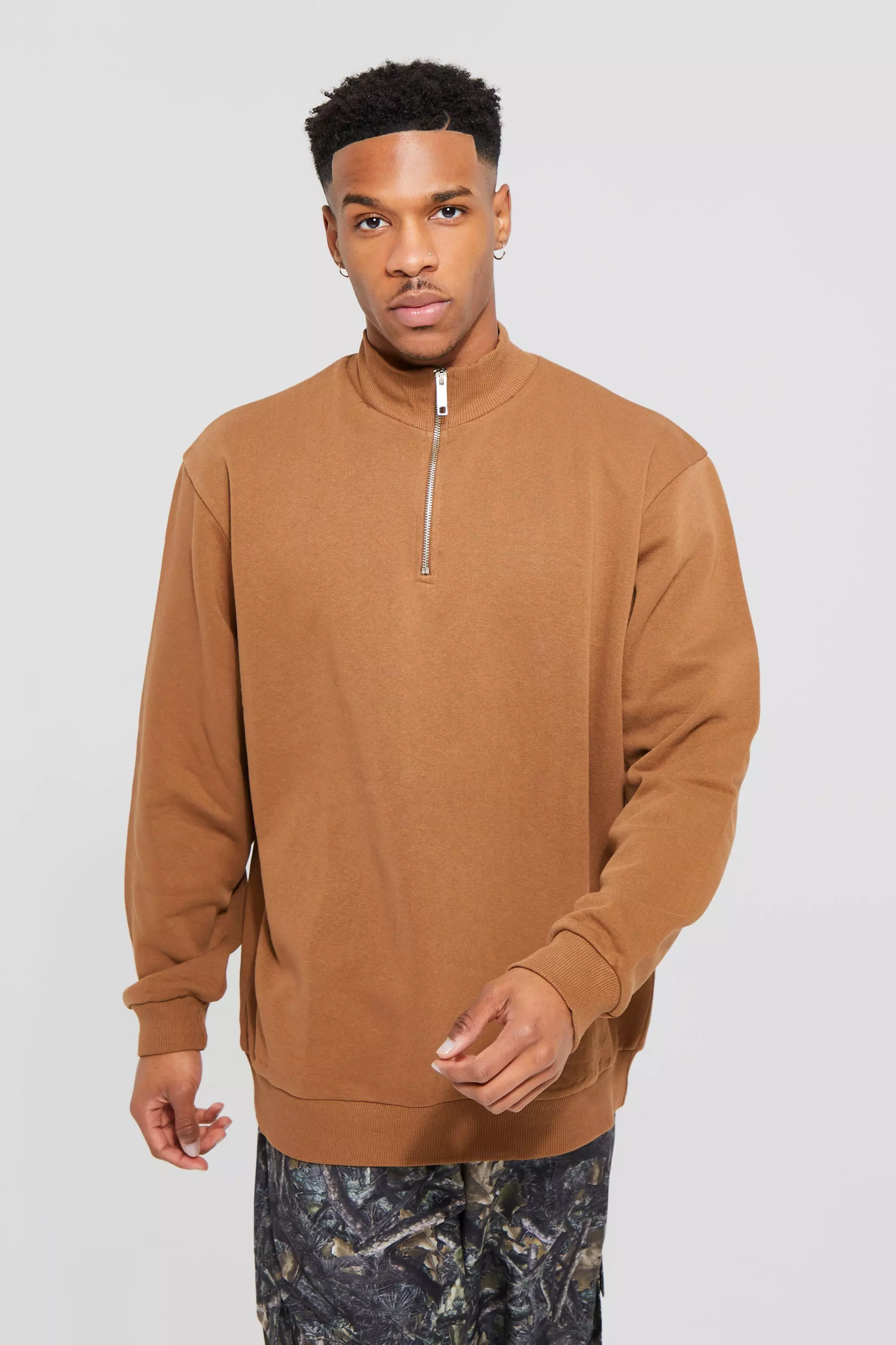 Oversized 1/4 Zip Funnel Sweatshirt tobacco