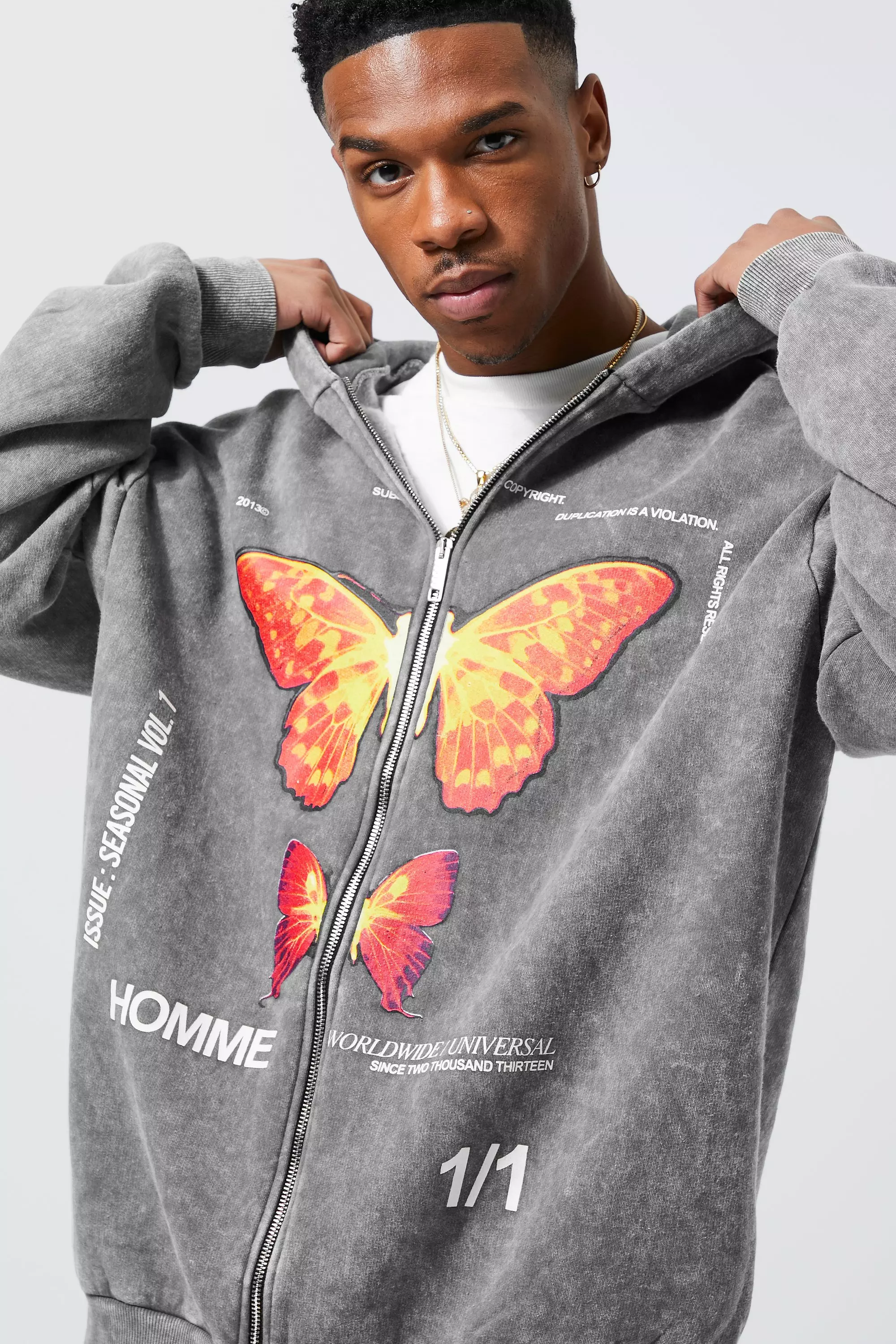 Oversized Washed Graphic Zip Through Hoodie | boohooMAN USA
