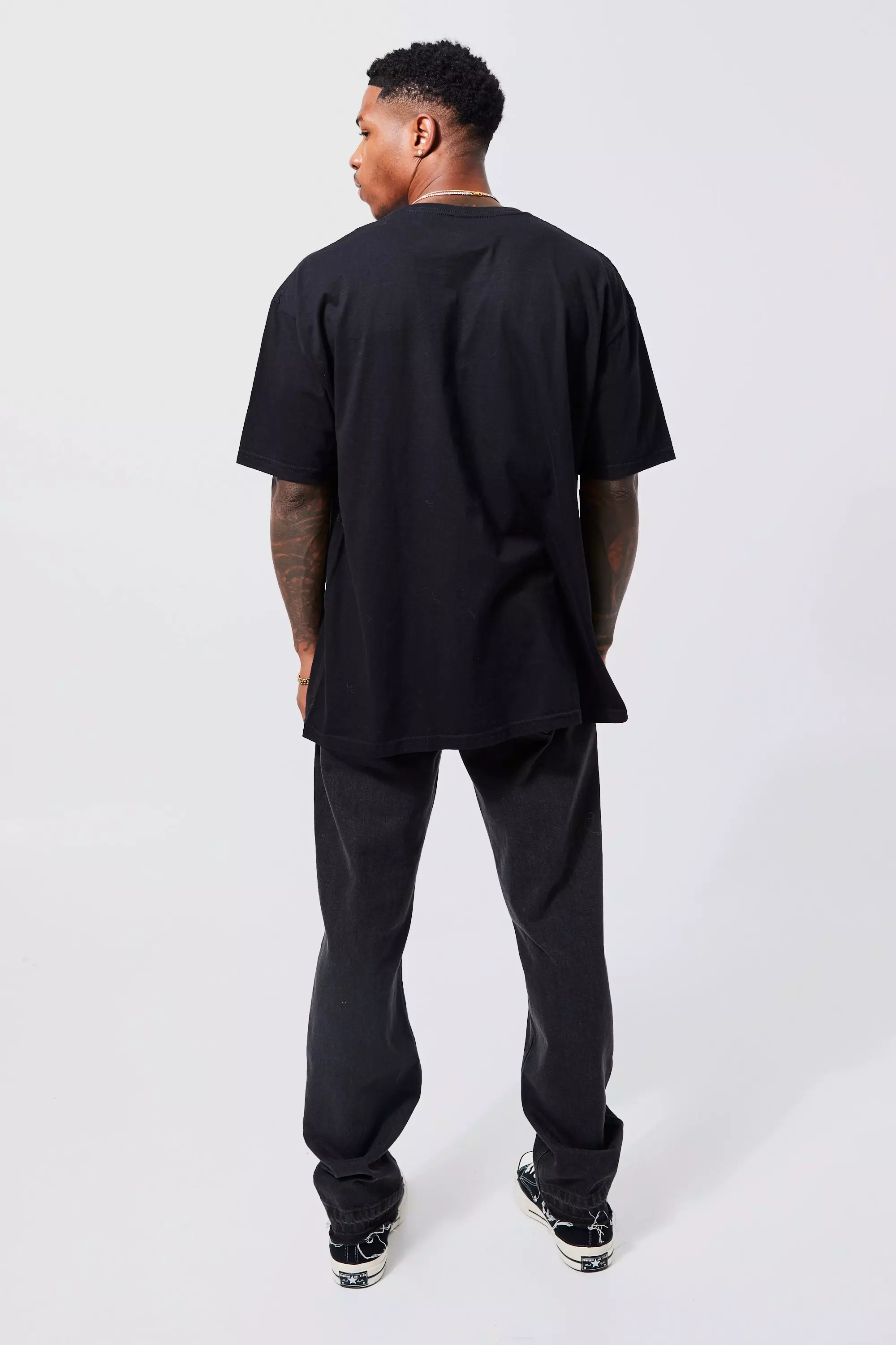 Oversized Black Panther License T-shirt alternative image