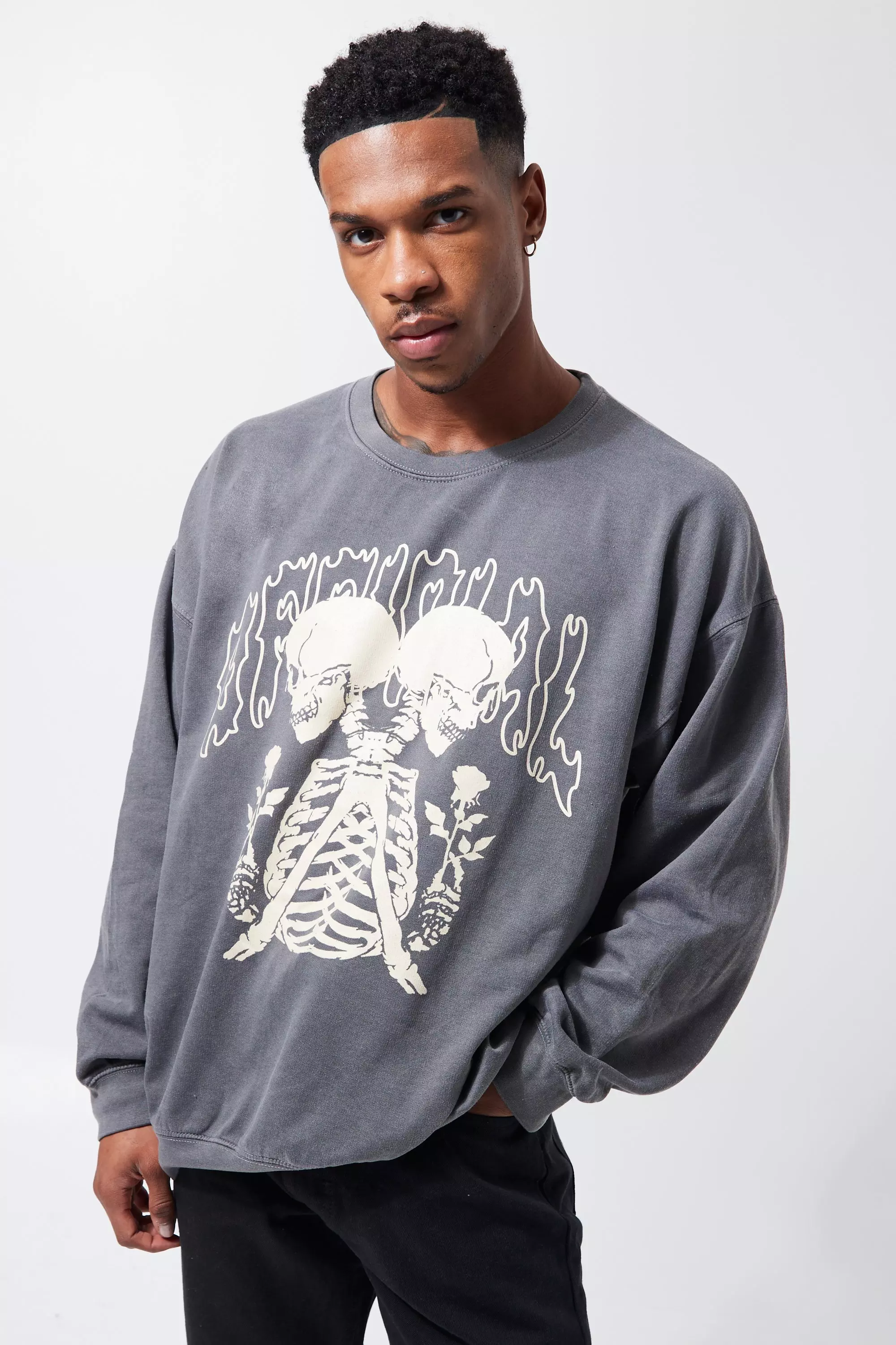 Oversized Washed Skeleton Print Sweatshirt boohooMAN