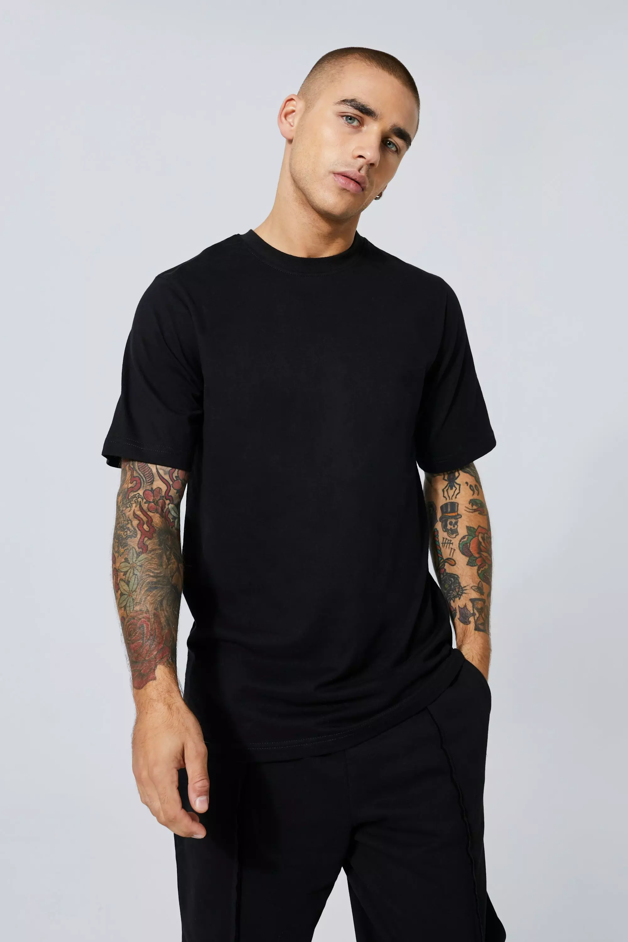 Black Basic Crew Neck T-shirt