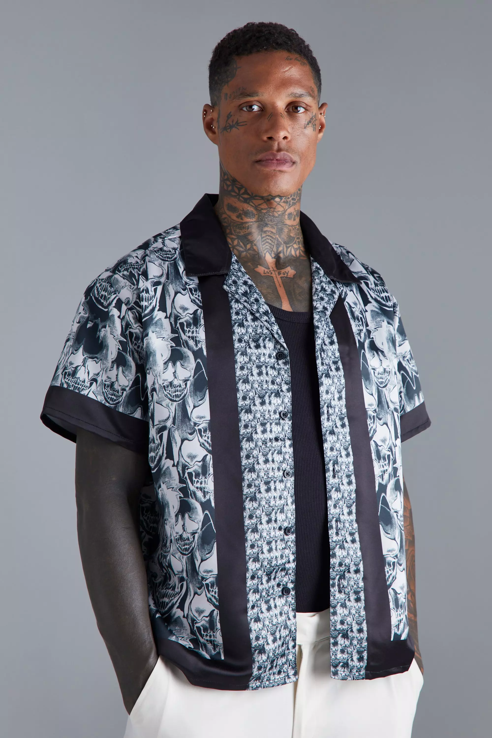 Boxy Satin Skull Border Shirt black