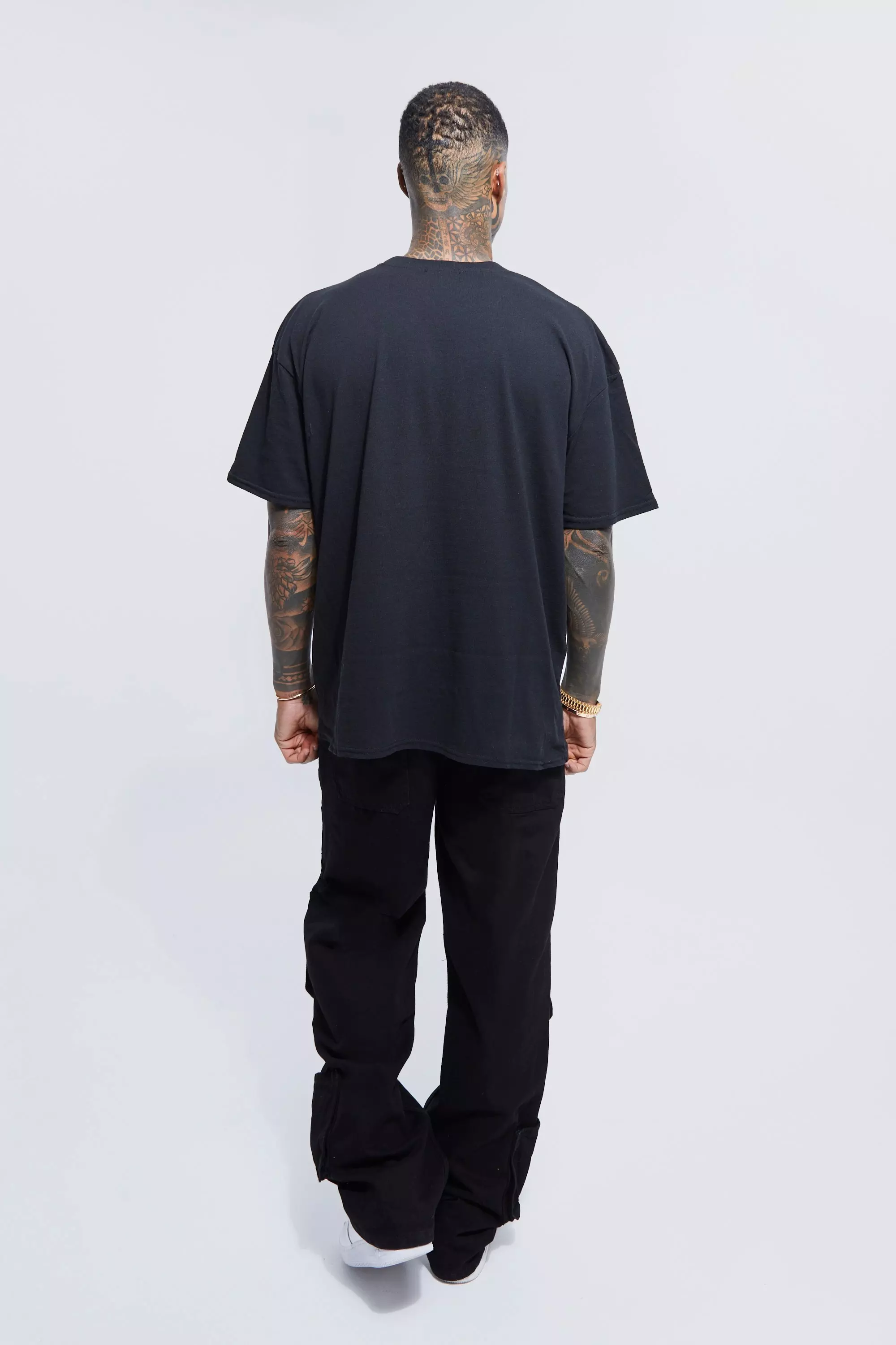 Oversized Extended Neck Screen Print T-shirt | boohooMAN USA