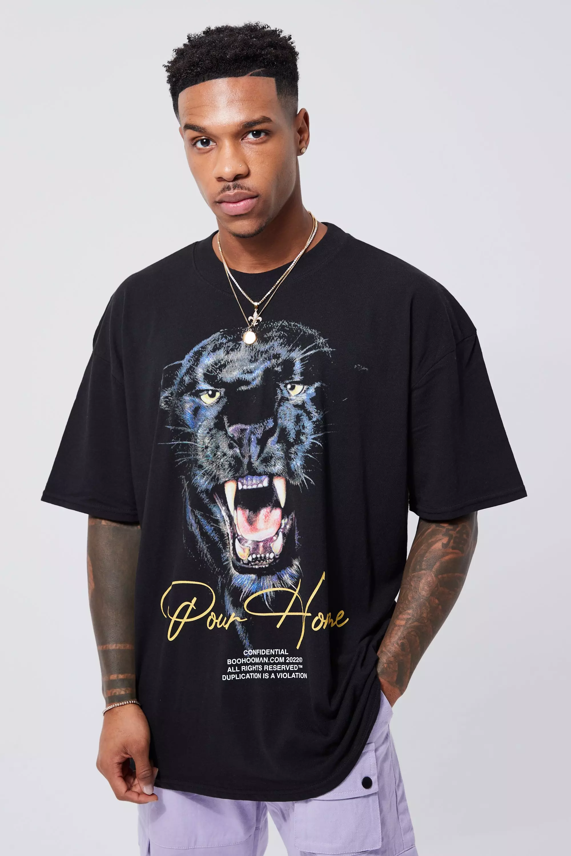 【boohoo】LEOPARD オーバーサイズ Tシャツ ブラック boohoo】LEOPARD オーバーサイズ Tシャツ ブラック (boohoo/T
