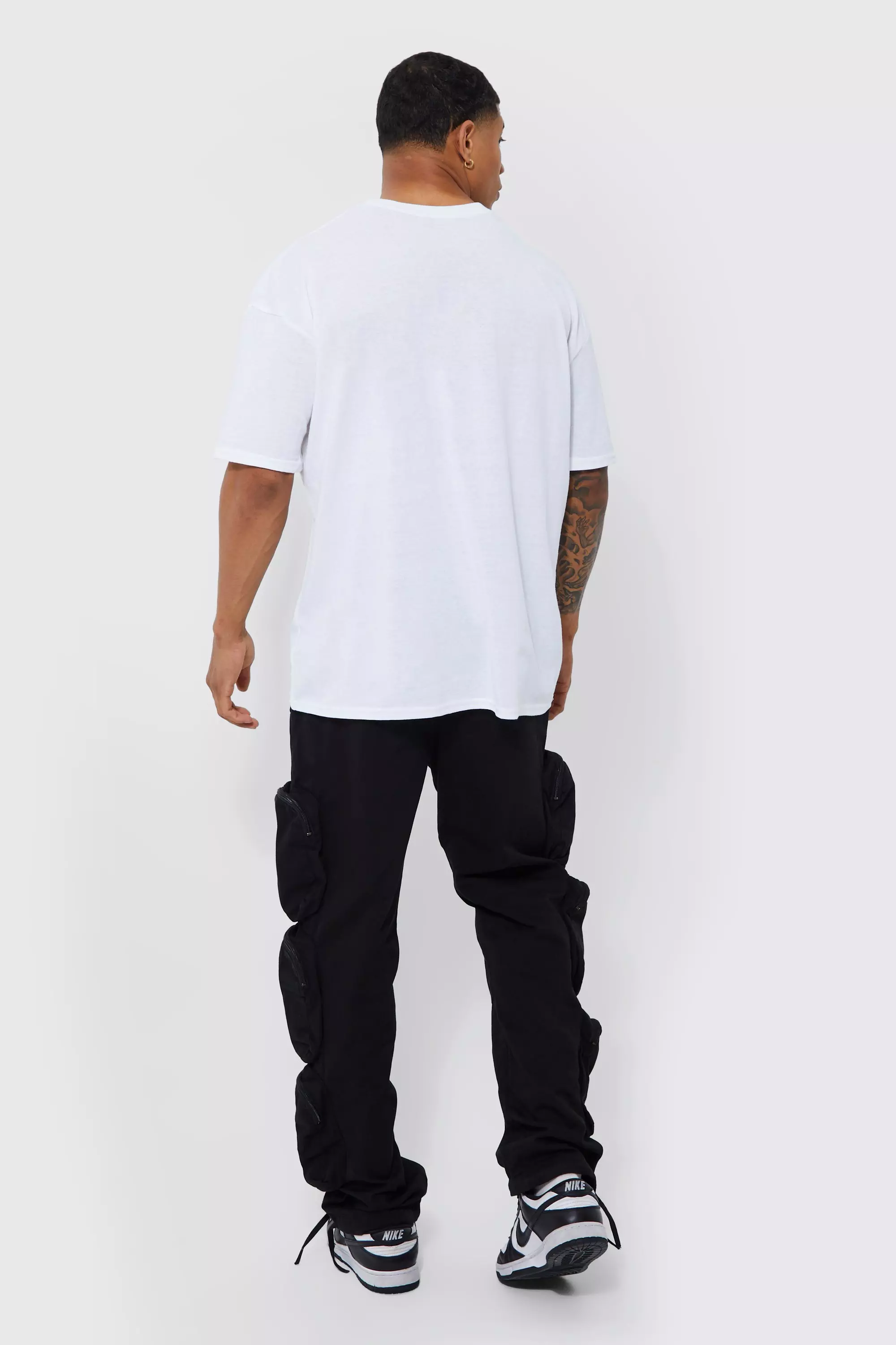 Elasticated Waist Relaxed 6 Zip Pocket Cargo Pants | boohooMAN USA