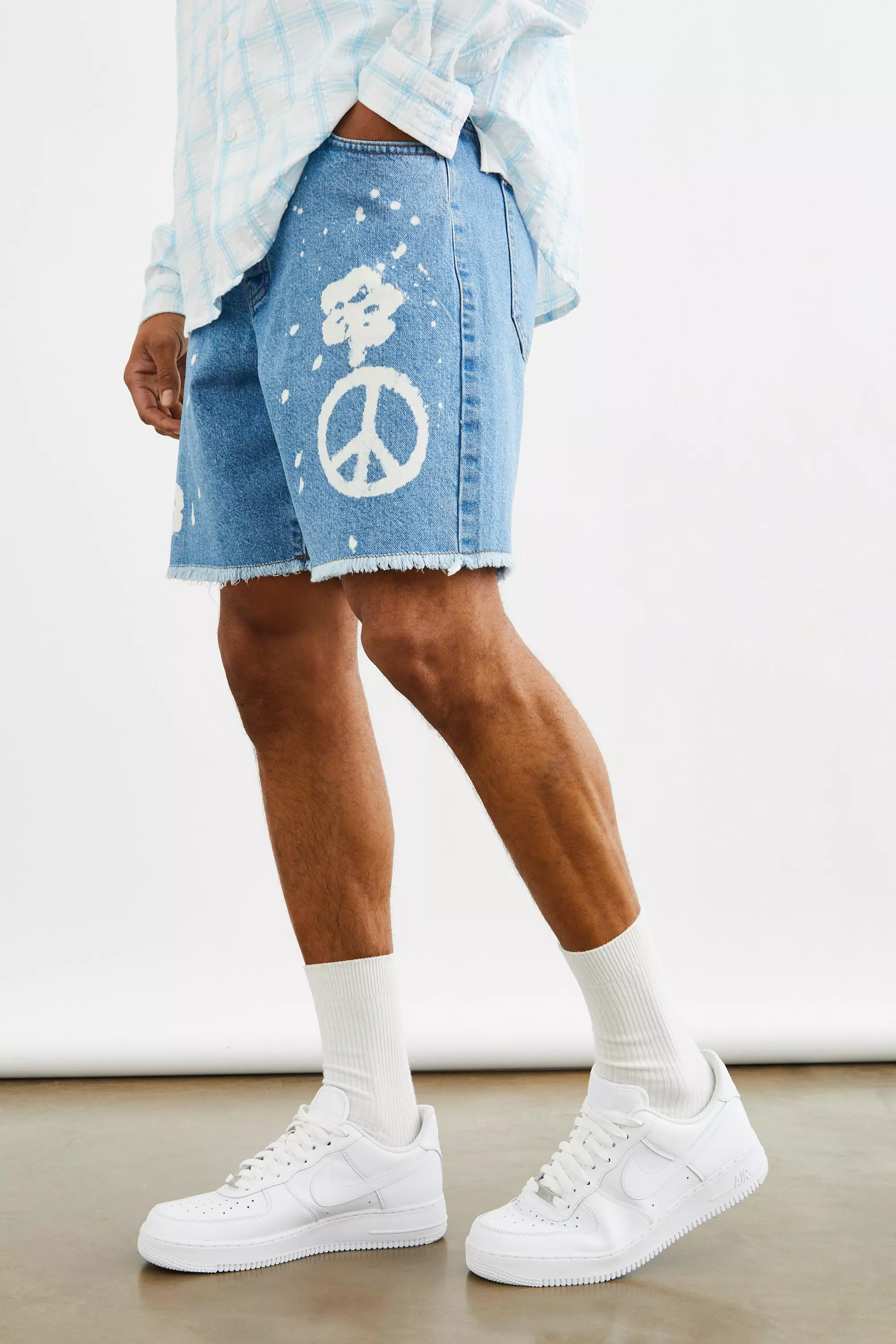 Relaxed Fit Peace Laser Print Jean Shorts Light blue