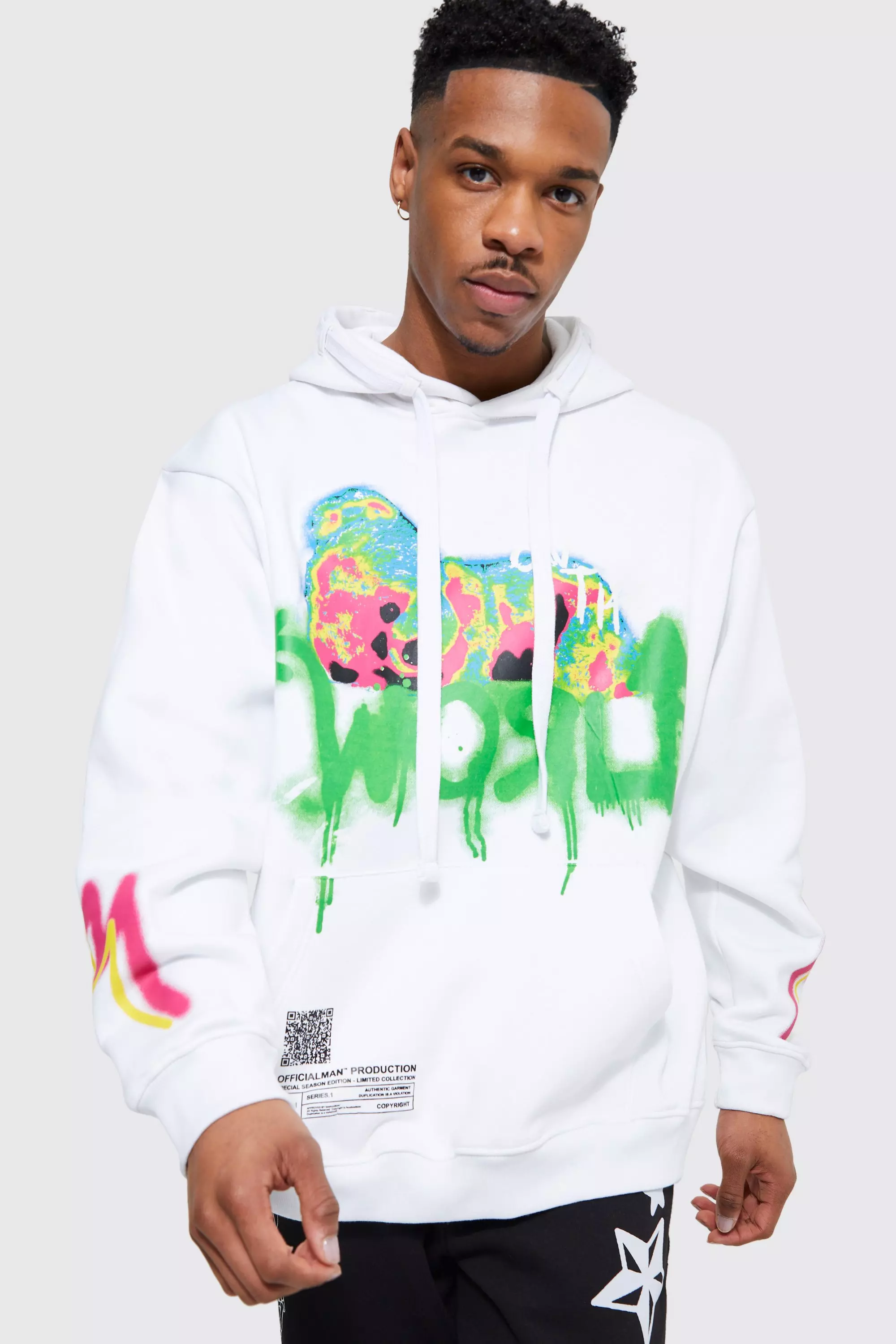 トップス BEEDEN PHOTO PRINT OVER HOODIE Buzzed Hoodie | Warner Music Official Store