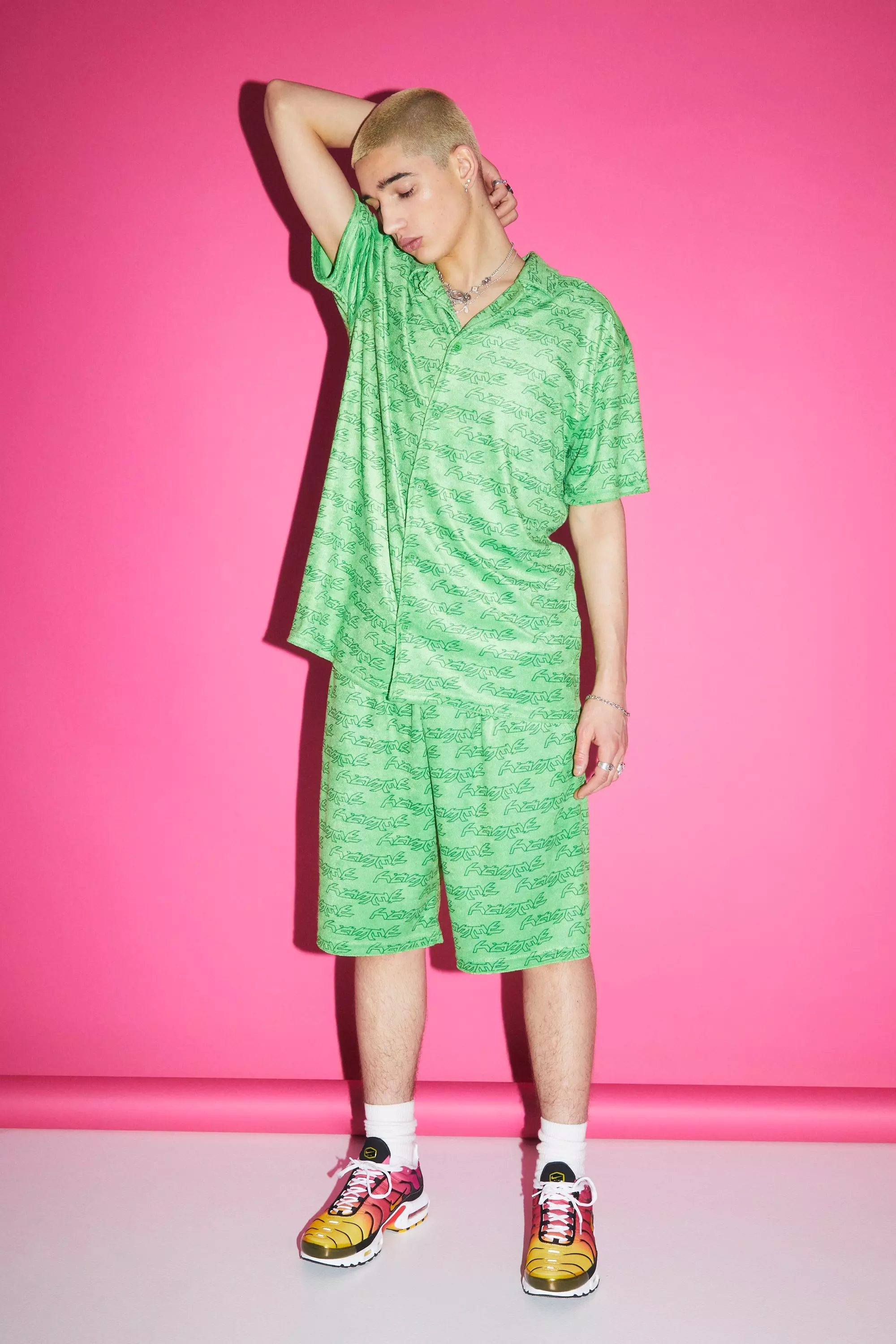 Oversize Frottee-Hemd und Shorts, Green alternatives Bild